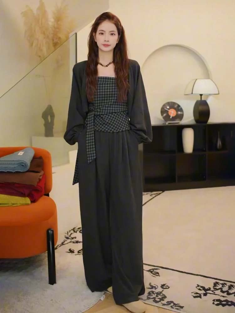 Spring 2026 Women's Fashion Set Korean Design Long Sleeve Open Cardigan Plaid Vest Strap Wide Leg Casual Pants Three Piece Set
Spring 2026 Women's Fashion Set Korean Design Long Sleeve Open Cardigan Plaid Vest Strap Wide Leg Casual Pants Three Piece Set