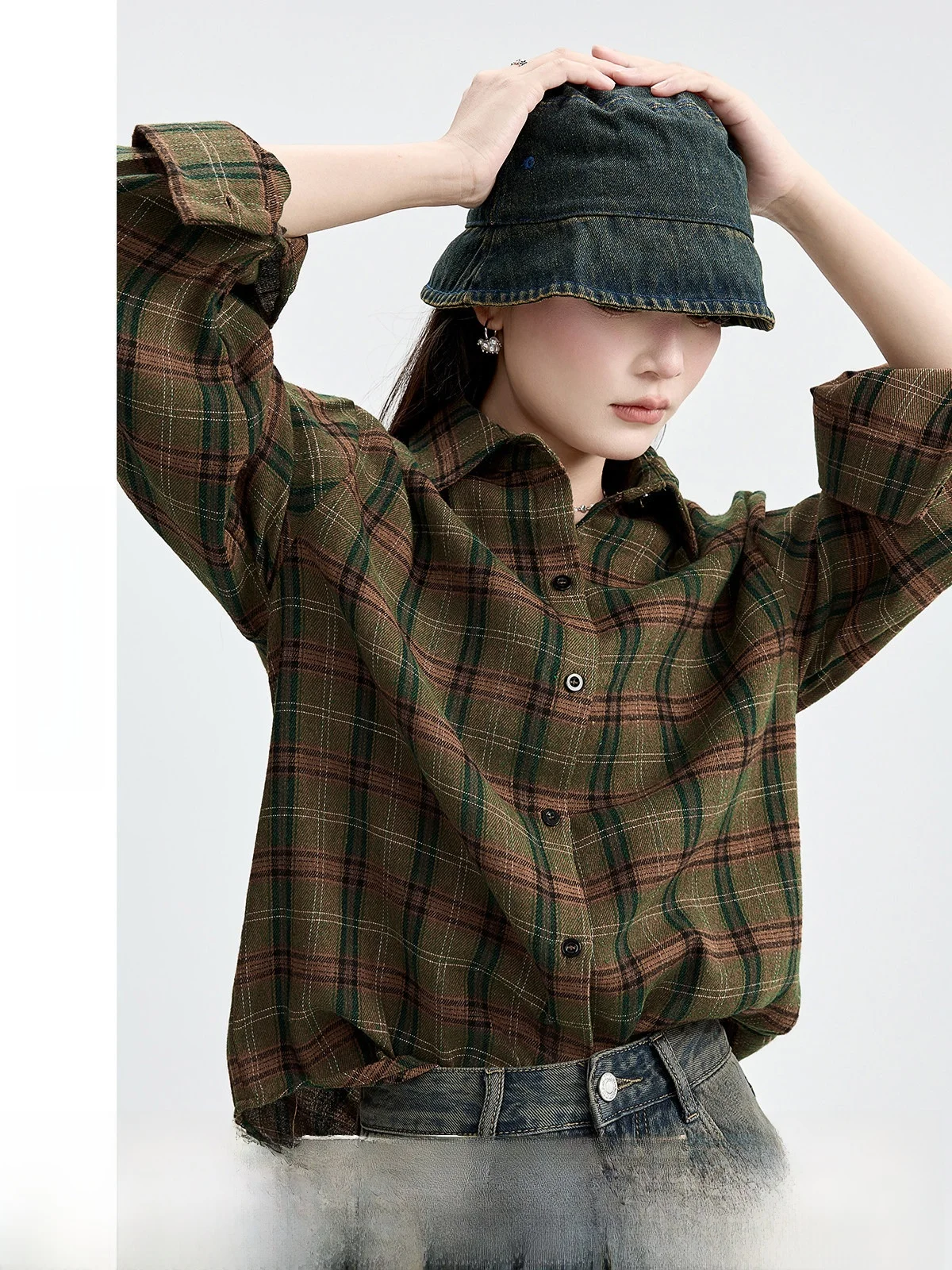 Guier Color Blo Plaid irt женский повседневный осенний Новое поступление винтажный высококачественный универсальный длинный топ с воротником све
Guier Color Blo Plaid irt женский повседневный осенний Новое поступление винтажный высококачественный универсальный длинный топ с воротником све