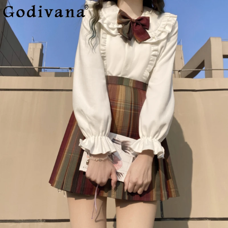 Elegant Lolita White Long Sleeve Lace Sweet Peter Pan Collar Jk Bottoming Shirt Versatile Fashion Loose Ruffles Solid Color Top
Elegant Lolita White Long Sleeve Lace Sweet Peter Pan Collar Jk Bottoming Shirt Versatile Fashion Loose Ruffles Solid Color Top