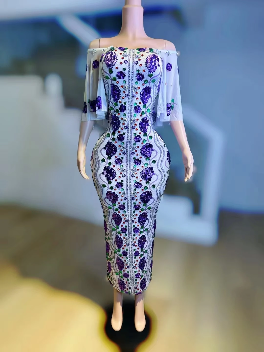 Sexy Stage Stretchy Luxury Crystals Shawl ShelSequined Long Dress Women Goddess CharmingPhotoshoot Elegant Gowns Dress A641
Sexy Stage Stretchy Luxury Crystals Shawl ShelSequined Long Dress Women Goddess CharmingPhotoshoot Elegant Gowns Dress A641