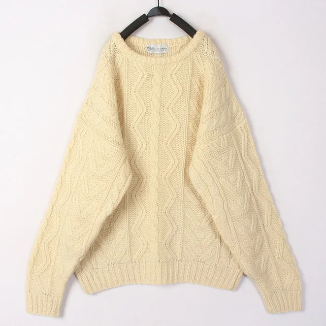 Vintage Autumn Winter White 3D Knitted Woolen Sweater Cardigan Bean Bean Long Sleeve round Neck Warm Loose Style Single Piece
Vintage Autumn Winter White 3D Knitted Woolen Sweater Cardigan Bean Bean Long Sleeve round Neck Warm Loose Style Single Piece
