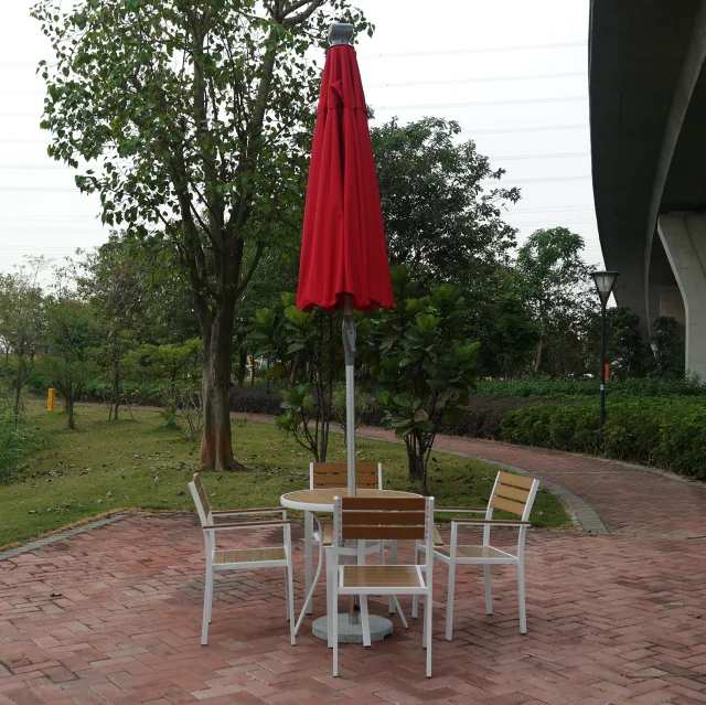 OEM Wholesale Traditional Design Solar Beach Umbrella with Battery Charger for Outdoor Use
OEM Wholesale Traditional Design Solar Beach Umbrella with Battery Charger for Outdoor Use