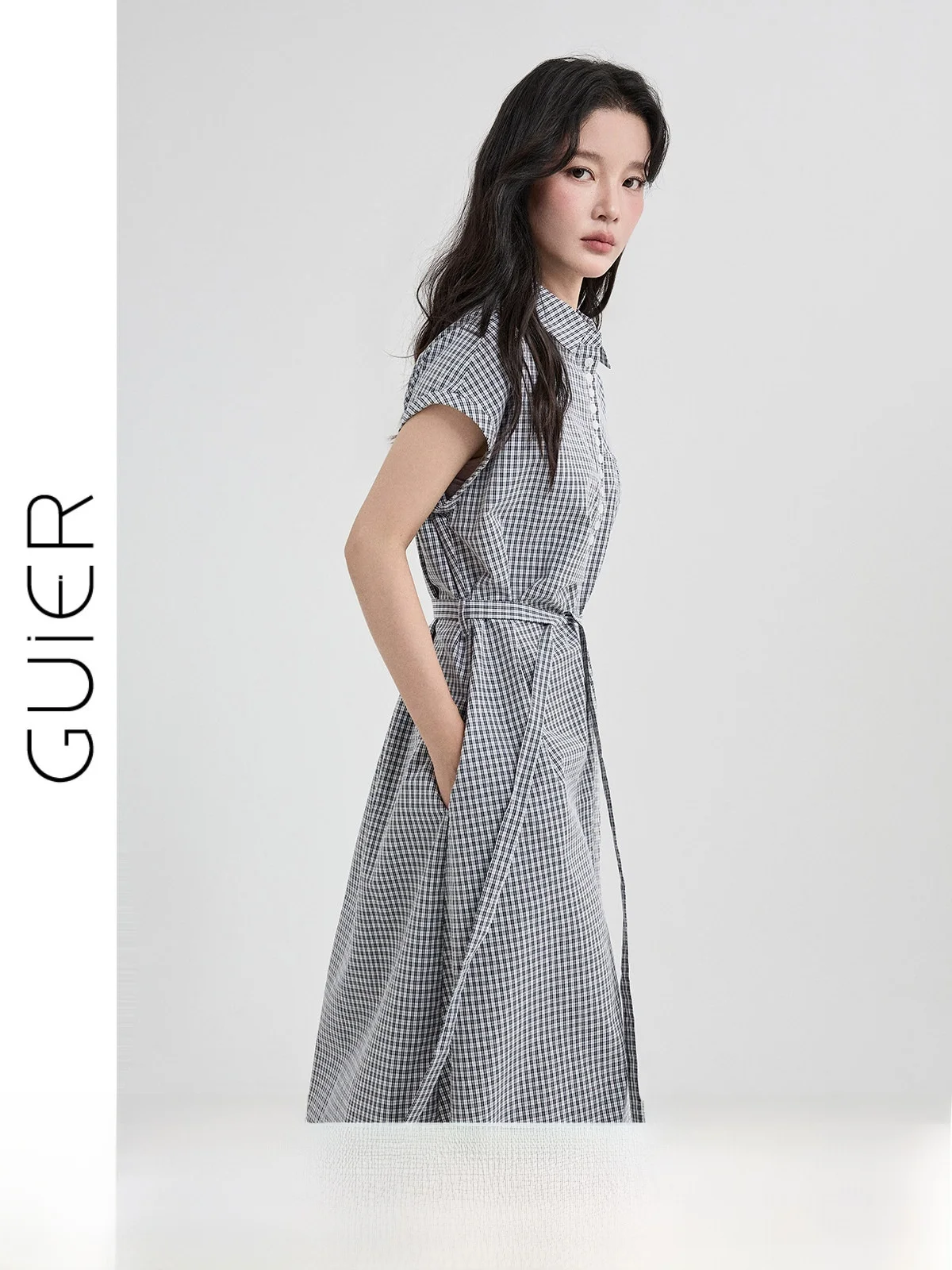 Slimming Plaid Shirt Dress Women's Summer 2026 New Belted Waist Vintage Elegance Skirt Guier Collar Button Loose Fit
Slimming Plaid Shirt Dress Women's Summer 2026 New Belted Waist Vintage Elegance Skirt Guier Collar Button Loose Fit