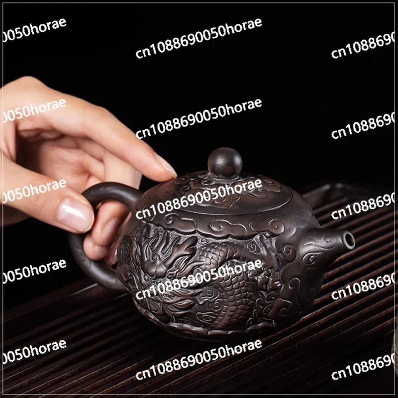 ZYRODIA Zisha Pot Kung Fu Tea Set Household Chinese Ceramic Teapot Tea Cup Relief Dragon Pattern Set
ZYRODIA Zisha Pot Kung Fu Tea Set Household Chinese Ceramic Teapot Tea Cup Relief Dragon Pattern Set