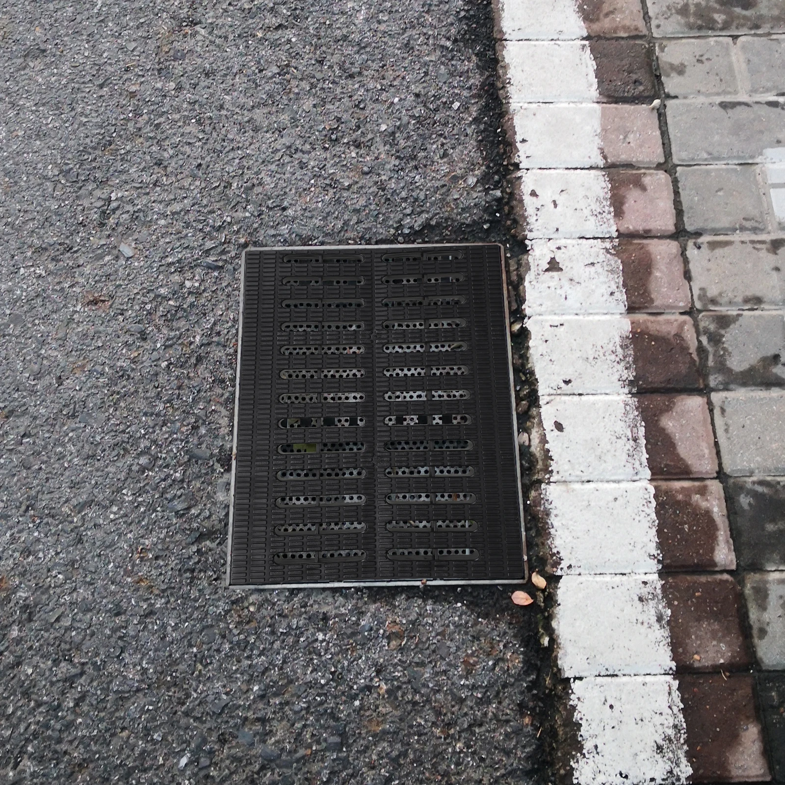 Drainage Grate Channel Grate For Garage Yard Garden Trench Cover Outdoor Drain Kitchen Sink Drainer Grid Sewer Cover Plate
Drainage Grate Channel Grate For Garage Yard Garden Trench Cover Outdoor Drain Kitchen Sink Drainer Grid Sewer Cover Plate