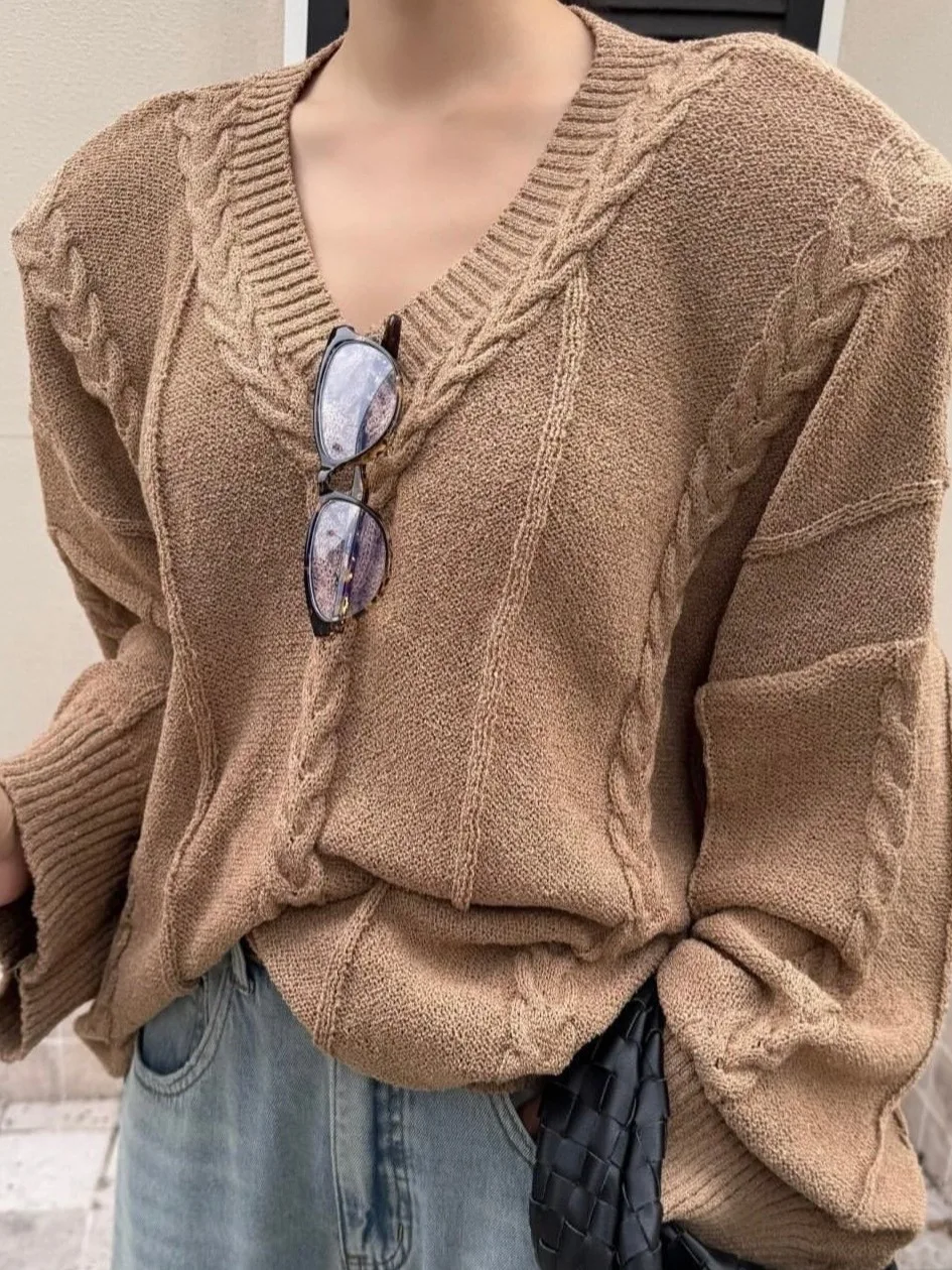 Retro Knitted Loose Sweater Women's Faionable V-ne Twist Casual Sle Polyester Fiber Hooded Autumn New Arrival
Retro Knitted Loose Sweater Women's Faionable V-ne Twist Casual Sle Polyester Fiber Hooded Autumn New Arrival