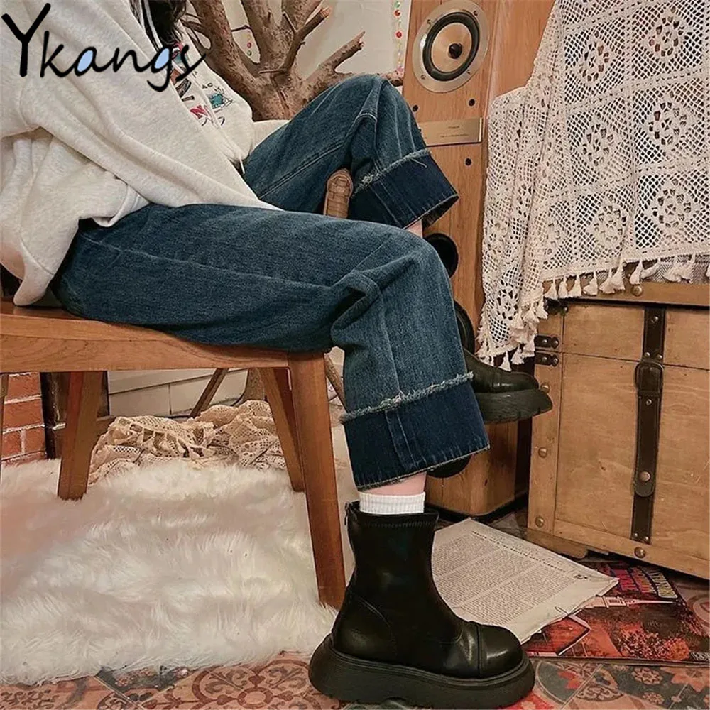 Vintage Blue Patchwork Simple Wide Leg Jeans Loose Women Korean Fashion Casual Denim Pants Harajuku Aesthetic Street Trousers
Vintage Blue Patchwork Simple Wide Leg Jeans Loose Women Korean Fashion Casual Denim Pants Harajuku Aesthetic Street Trousers