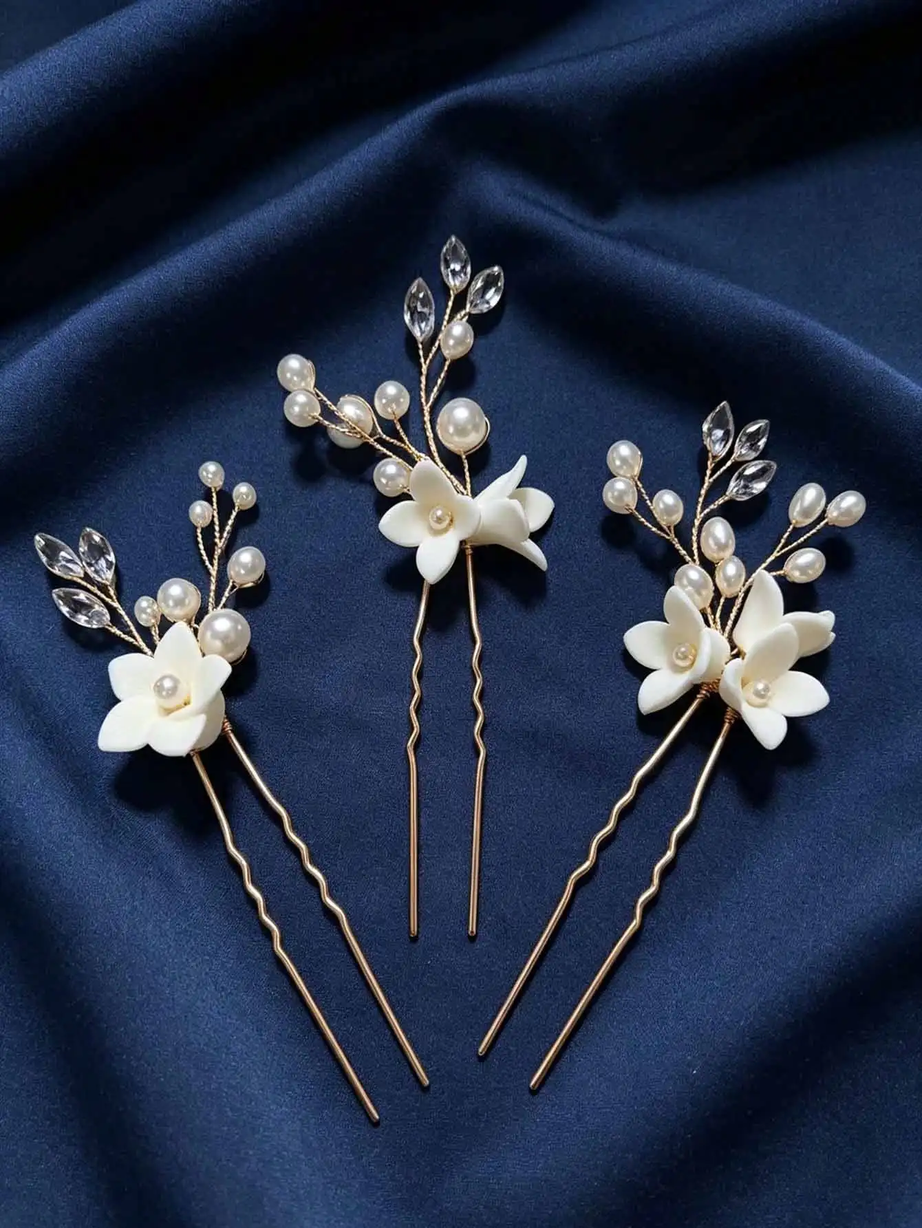 3pcs Floral Print Casual ABS Plastic Korean Retro Bridal Wedding Hair Accessories Set, Handmade Pearl Rhinestone Hair Clips, Suitable For All Seasons,Elegant,Party
3pcs Floral Print Casual ABS Plastic Korean Retro Bridal Wedding Hair Accessories Set, Handmade Pearl Rhinestone Hair Clips, Suitable For All Seasons,Elegant,Party