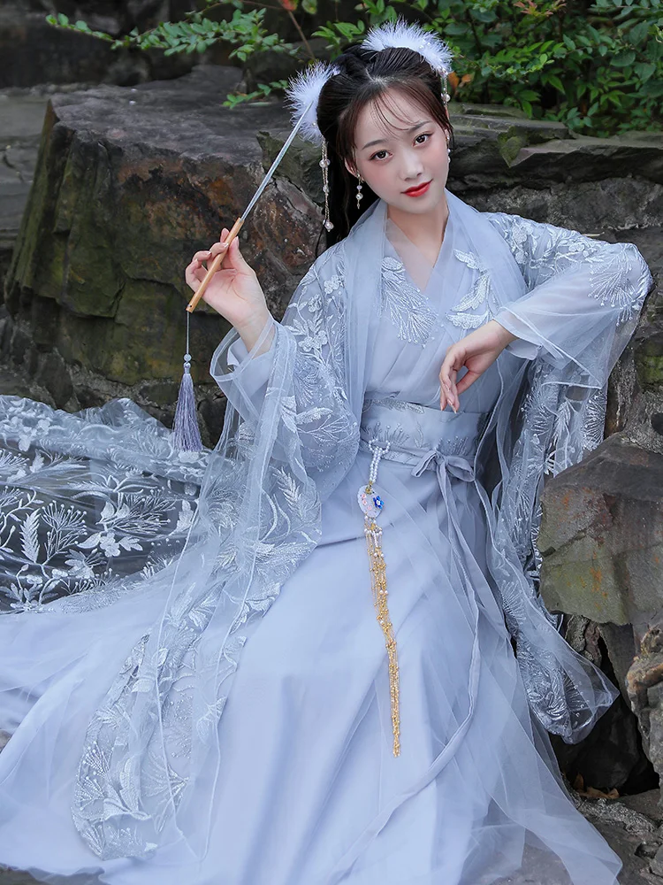 Traditional Hanfu Vintage Fairy Dress Costume Cosplay Cottagecore Clothing Prom Formal Dress Cocktail Party Dress
Traditional Hanfu Vintage Fairy Dress Costume Cosplay Cottagecore Clothing Prom Formal Dress Cocktail Party Dress