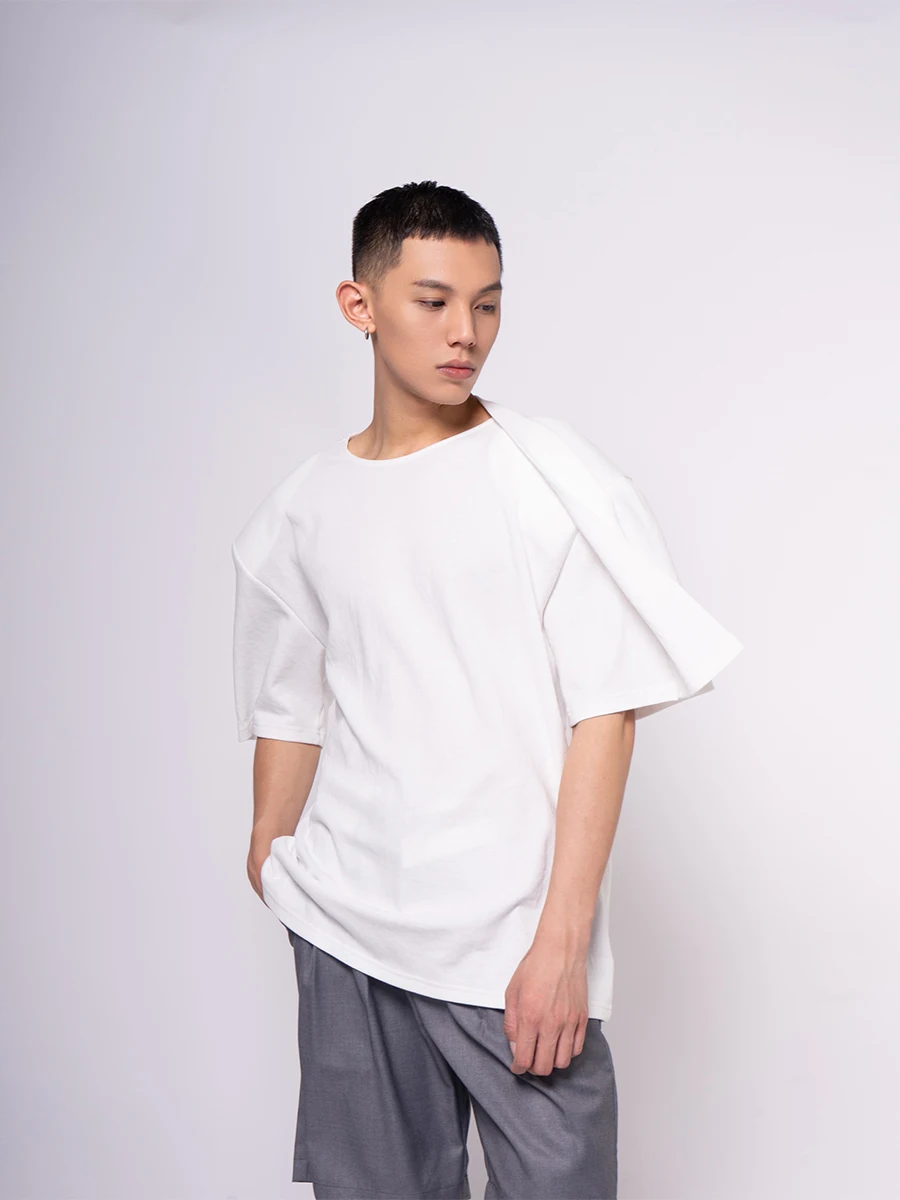 Loose Shoulder Pad Flip Short Sleeve T-Shirt Men's Wide Shoulder Decorative Design Personality Trendy High Street Japanese Ho...
Loose Shoulder Pad Flip Short Sleeve T-Shirt Men's Wide Shoulder Decorative Design Personality Trendy High Street Japanese Ho...