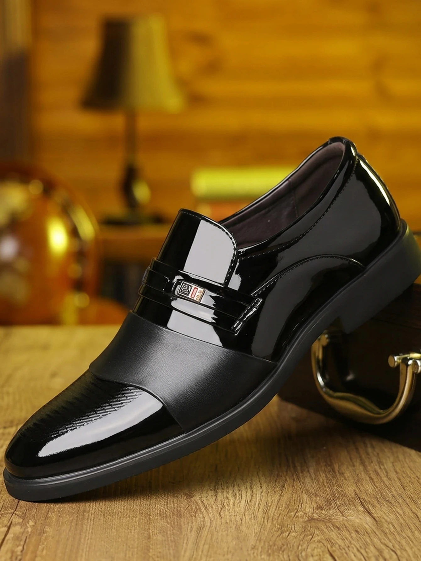 New men's formal leather Shoes Casual business non slip footwear Fashion minimalist work shoes Comfortable male
New men's formal leather Shoes Casual business non slip footwear Fashion minimalist work shoes Comfortable male