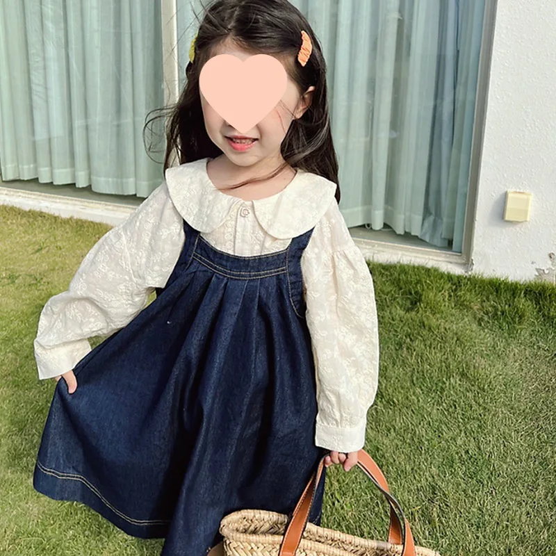 Girls' Outfit Doll Collar Embroidered Top with Denim Vest Skirt25Autumn New Fashion Foreign Trade Children's Clothing Wholesale
Girls' Outfit Doll Collar Embroidered Top with Denim Vest Skirt25Autumn New Fashion Foreign Trade Children's Clothing Wholesale