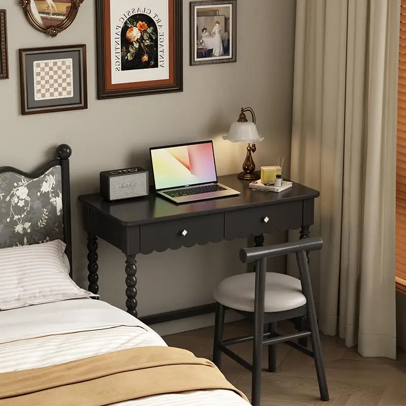 American medieval solid wood desk study bedroom bedside dresser bedside cream wind French writing desk small table
American medieval solid wood desk study bedroom bedside dresser bedside cream wind French writing desk small table