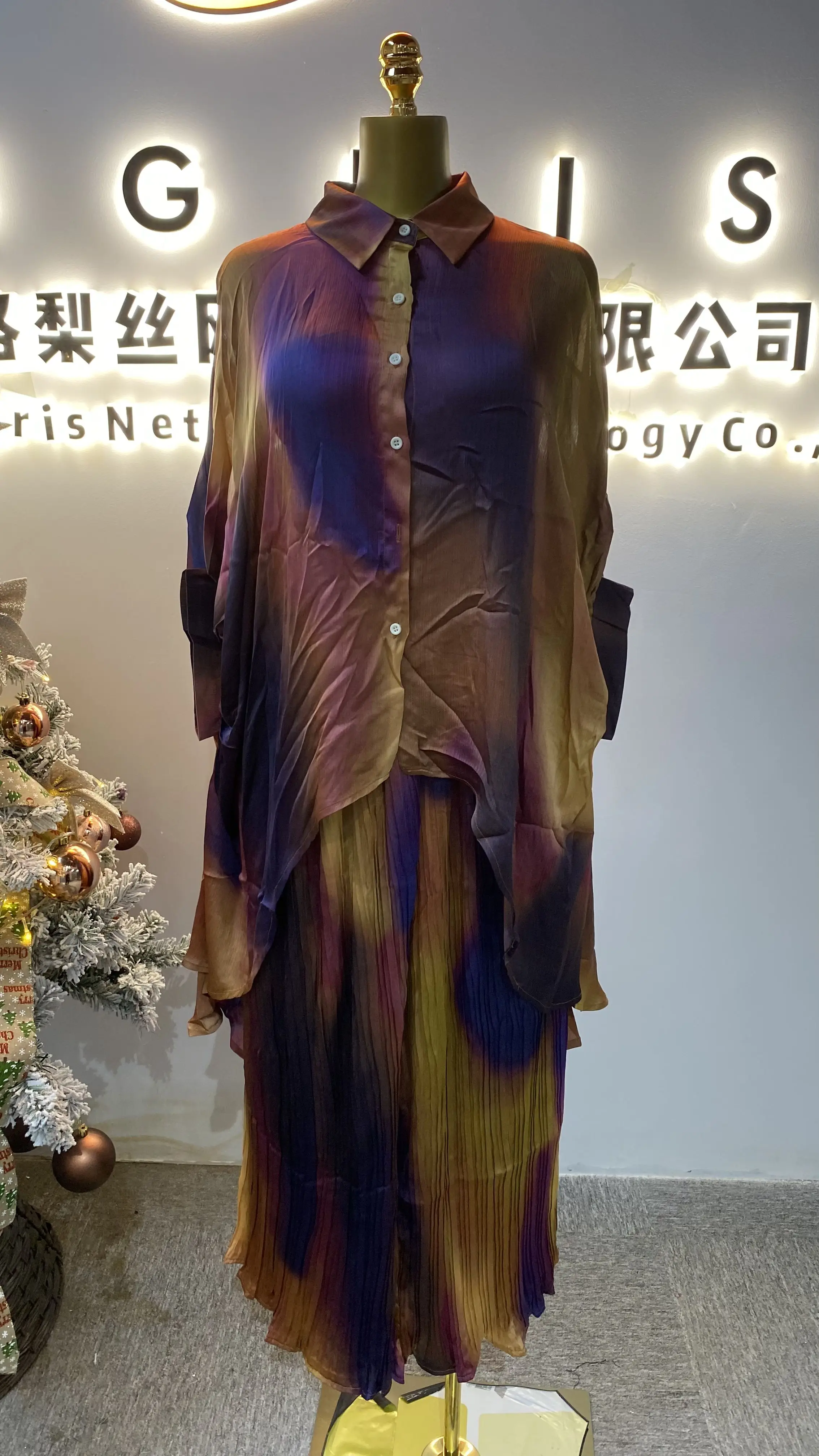 Autumn women's casual loose suit bat sleeve top high waist printed suit American style clothing-GZMM534
Autumn women's casual loose suit bat sleeve top high waist printed suit American style clothing-GZMM534