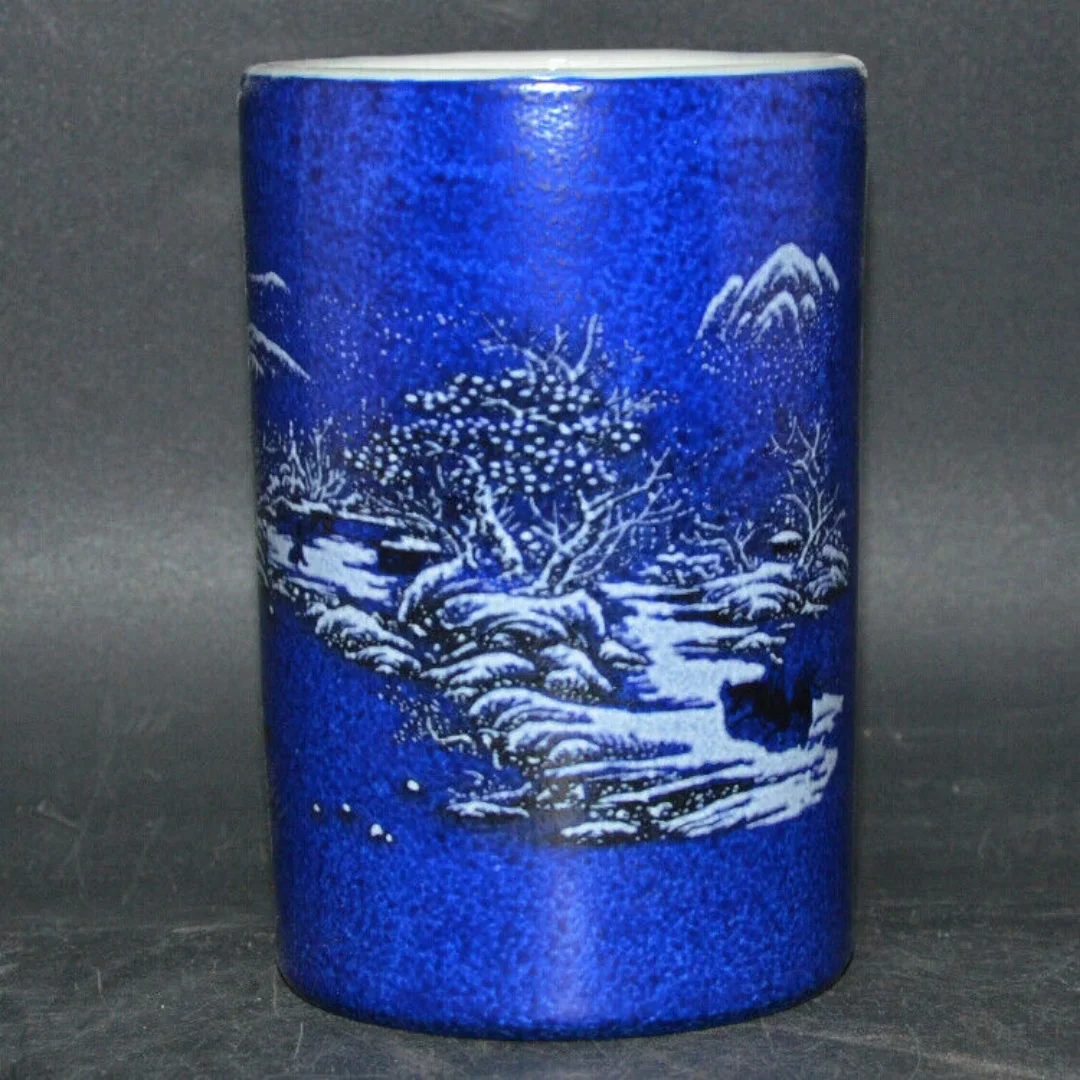 4.7" Chinese Jingdezhen Blue Glaze Porcelain Snow-covered Landscape Brush Pot
4.7" Chinese Jingdezhen Blue Glaze Porcelain Snow-covered Landscape Brush Pot