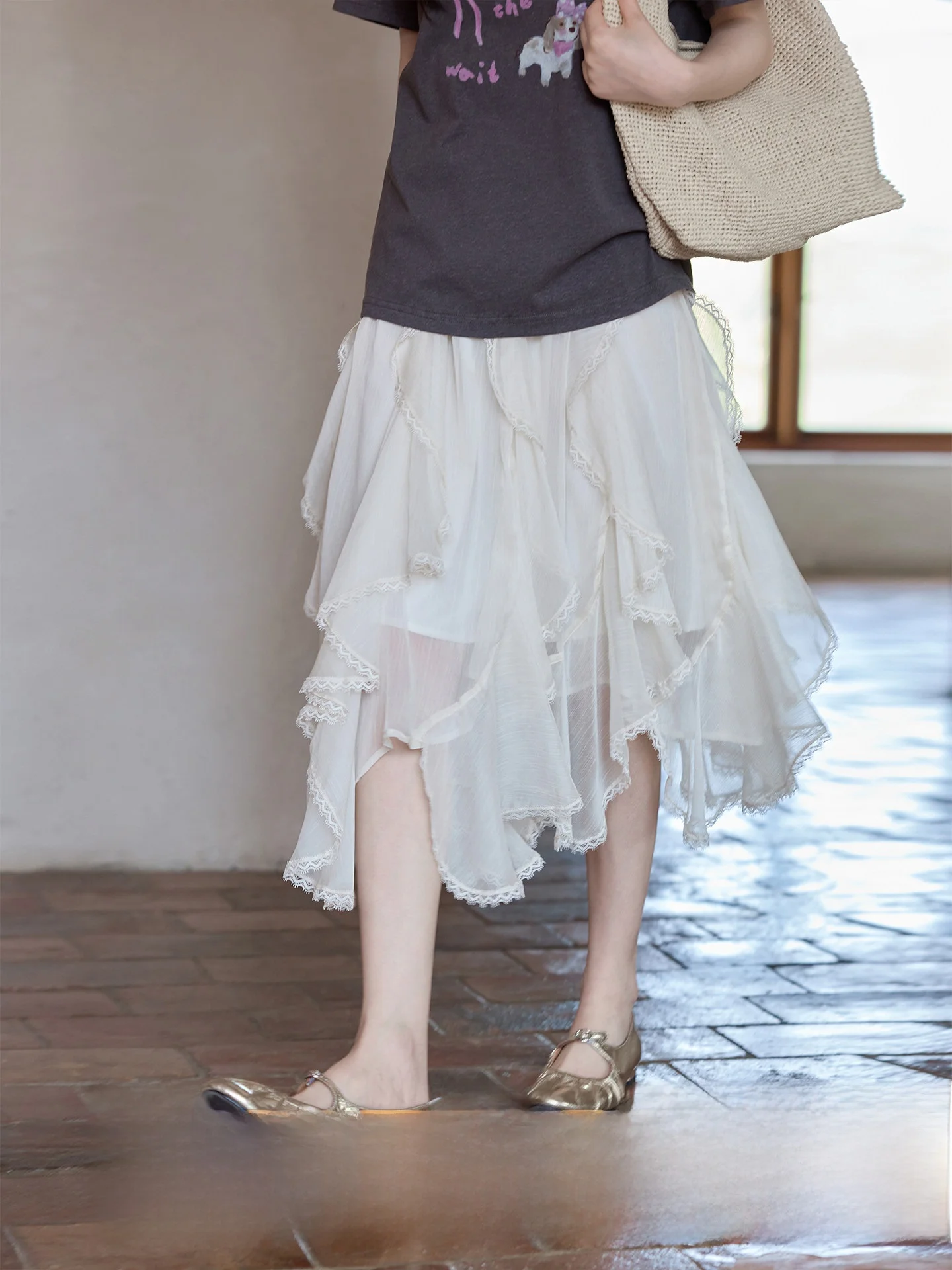 Elegant Asymmetrical Korean Style Lace Trim A-Line Skirt High Waist Polyester Fiber Casual Daily Wear Summer 2026
Elegant Asymmetrical Korean Style Lace Trim A-Line Skirt High Waist Polyester Fiber Casual Daily Wear Summer 2026