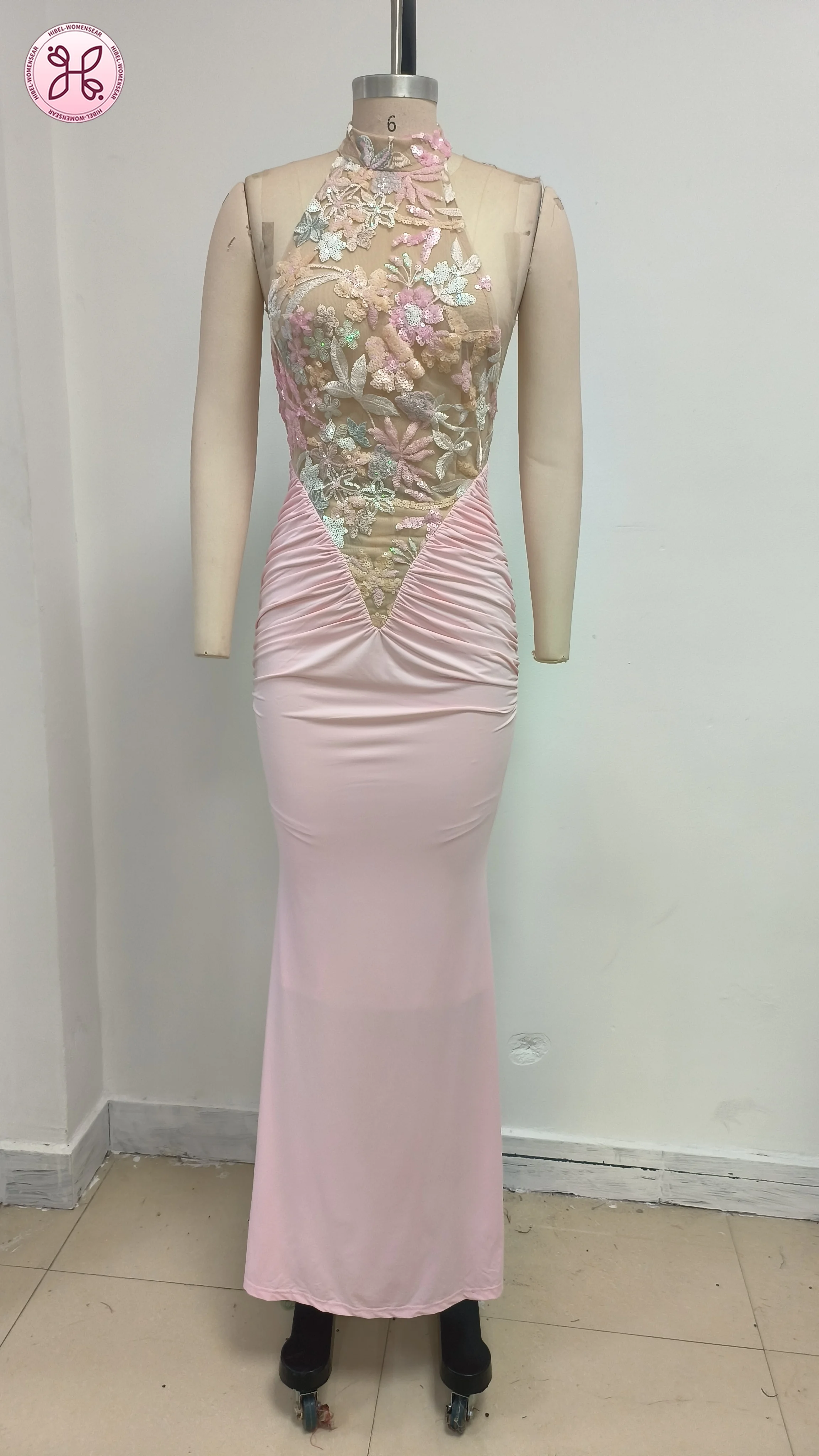 Женское летнее светло-розовое платье на день рождения, элегантное сексуальное платье с лямкой на шее и открытой спиной, с вышивкой и блестками, макси, длинные вечерние платья знаменитостей
Женское летнее светло-розовое платье на день рождения, элегантное сексуальное платье с лямкой на шее и открытой спиной, с вышивкой и блестками, макси, длинные вечерние платья знаменитостей