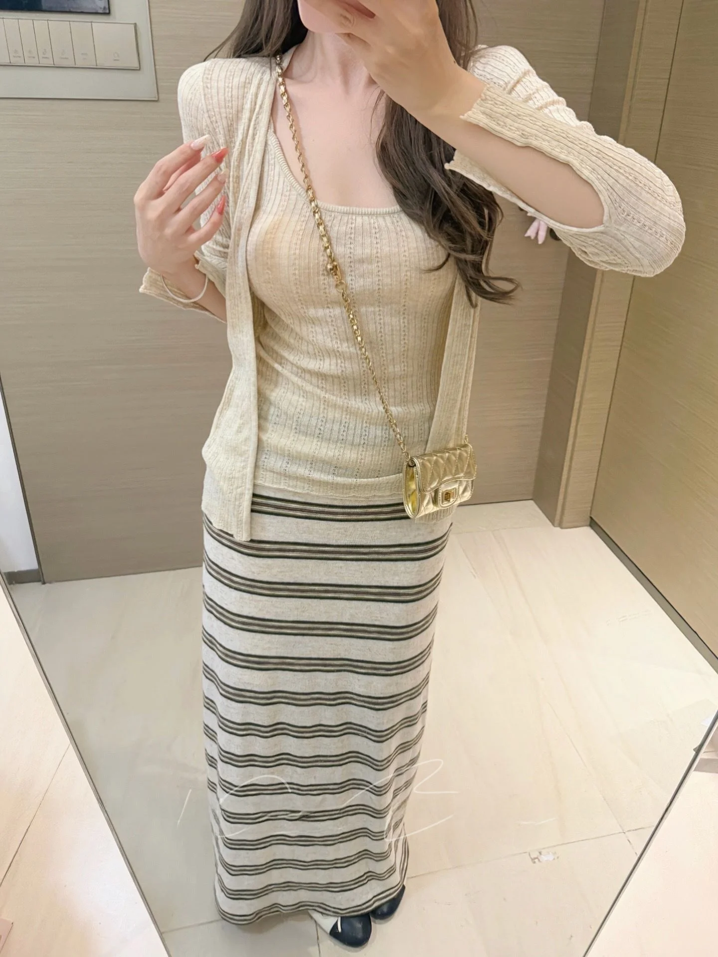 Ladies Knitted Open Cardigan Long Sleeve Sun Protection Straw Hat Two-Piece Set Fashionable Slimming Air Conditioning Vest
Ladies Knitted Open Cardigan Long Sleeve Sun Protection Straw Hat Two-Piece Set Fashionable Slimming Air Conditioning Vest
