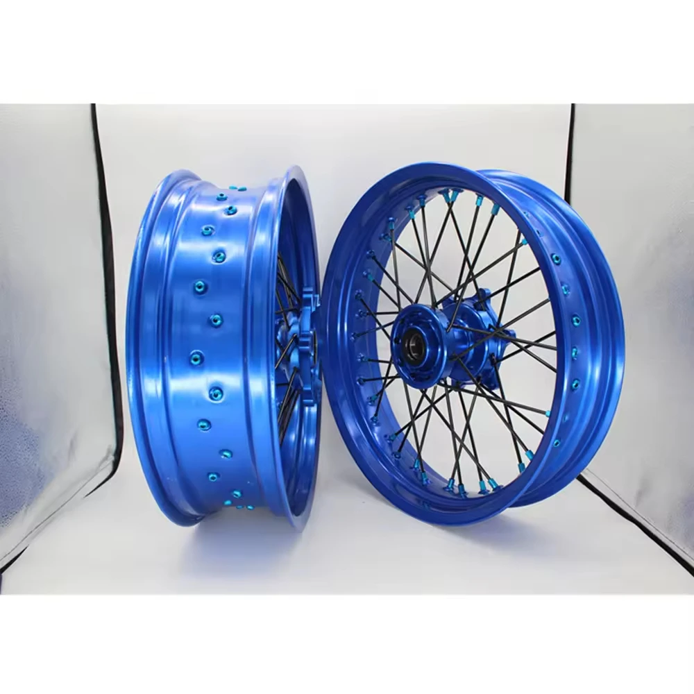 Super Suitable for YZ YZF250/450 Blue Edge Blue Hub Aluminum Alloy Motorcycle Wheels 17x3.5 "17x5.0"
Super Suitable for YZ YZF250/450 Blue Edge Blue Hub Aluminum Alloy Motorcycle Wheels 17x3.5 "17x5.0"