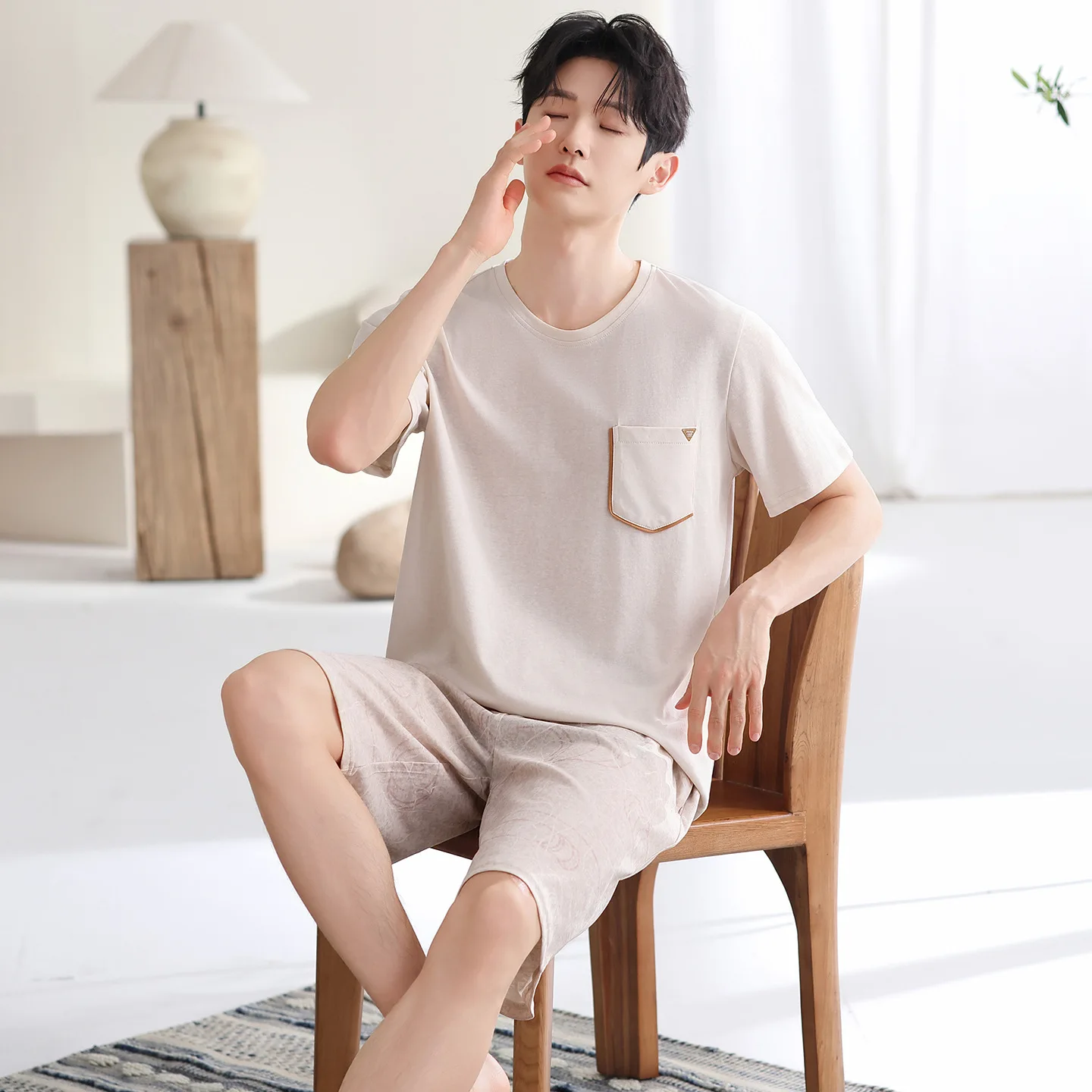 Summer Cool and Soft Homewear for Men 2026 New Arrival Loungewear Short Sleeves Shorts Pajamas Set Big Size L-3XL Pijamas Hombre
Summer Cool and Soft Homewear for Men 2026 New Arrival Loungewear Short Sleeves Shorts Pajamas Set Big Size L-3XL Pijamas Hombre