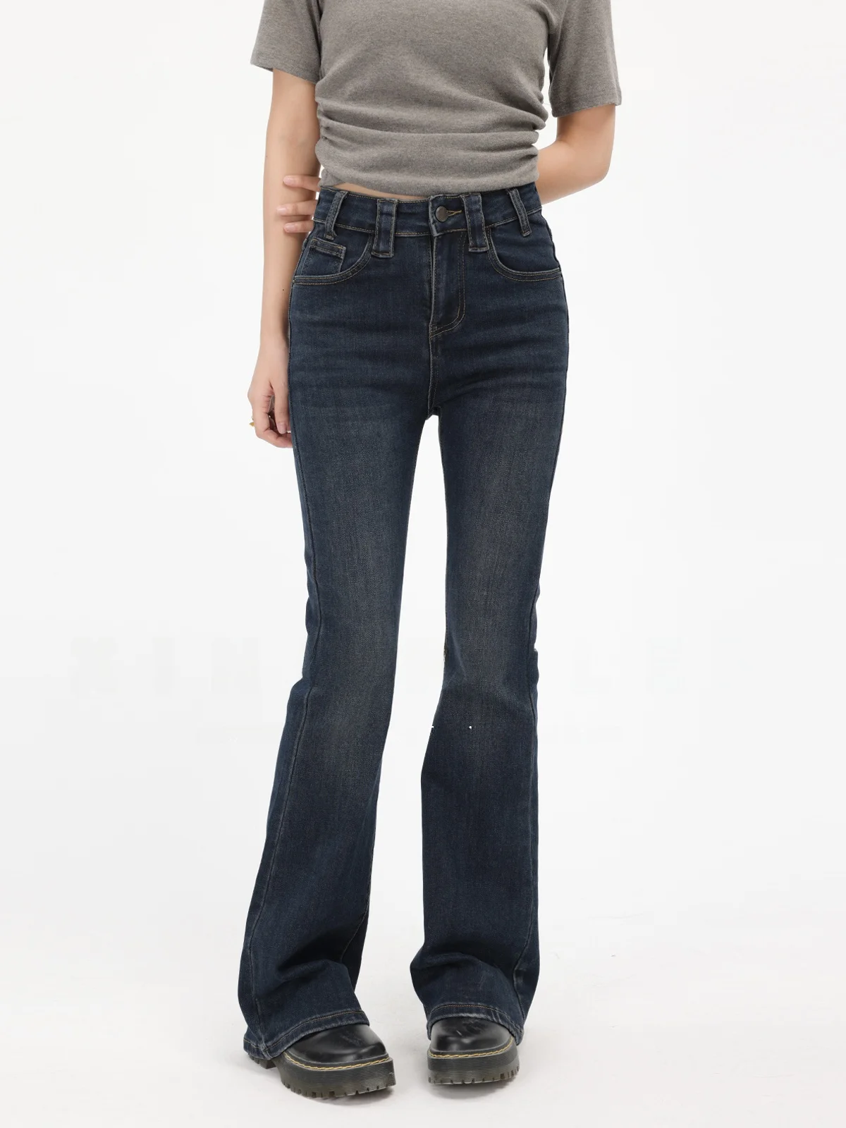 High Waist Slim Fit Bell Bottom Denim Jeans Women's American Style Fall New Arrival Xinmon Retro Distressed Long Pants
High Waist Slim Fit Bell Bottom Denim Jeans Women's American Style Fall New Arrival Xinmon Retro Distressed Long Pants