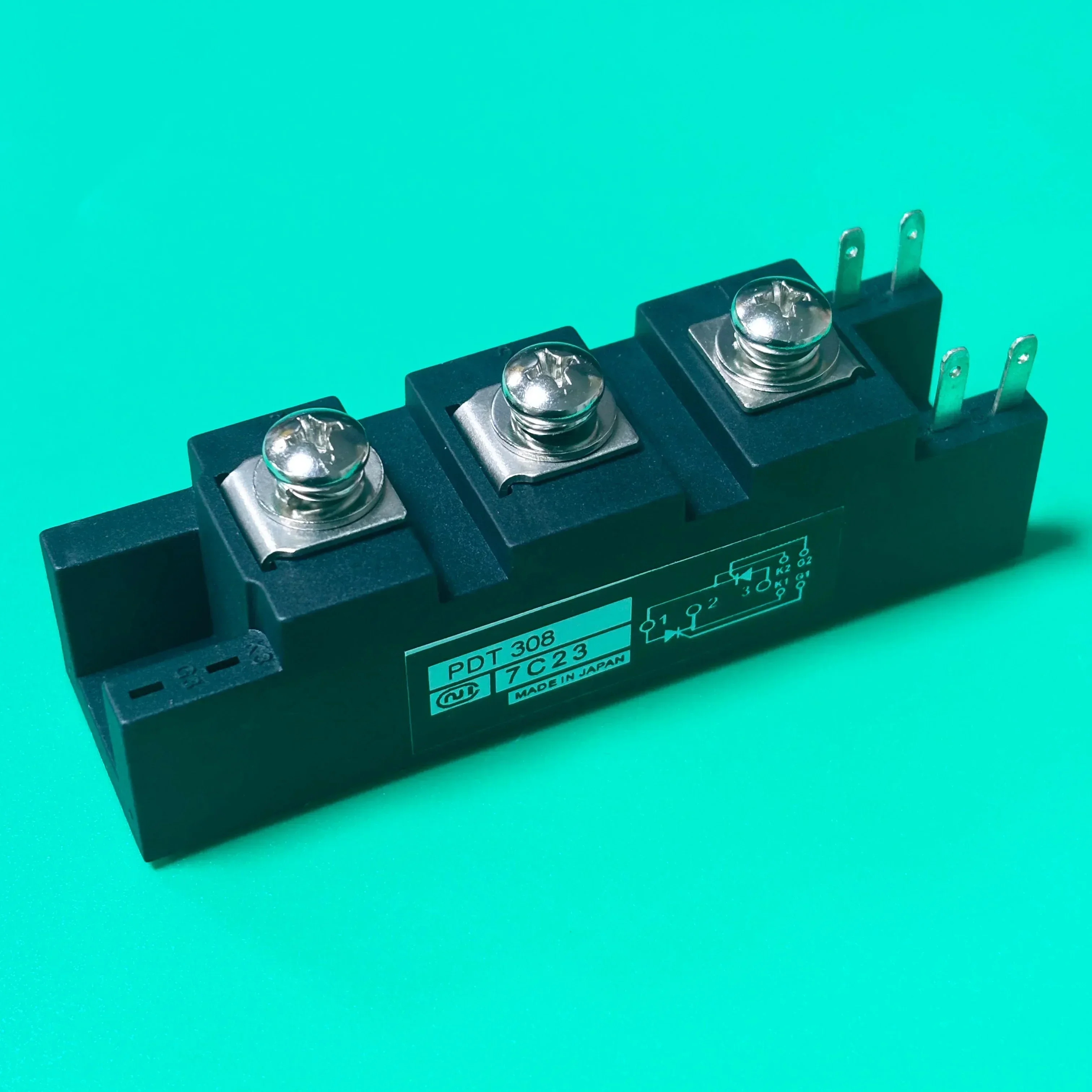 PDT308 IGBT PDT 308 ТИРИСТОРНЫЙ МОДУЛЬ 30 А 800 В PD T308 P DT308 PDT-308
PDT308 IGBT PDT 308 ТИРИСТОРНЫЙ МОДУЛЬ 30 А 800 В PD T308 P DT308 PDT-308