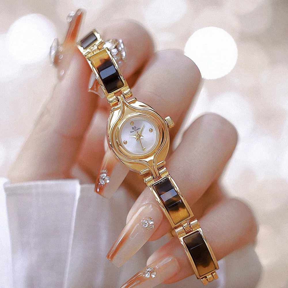 Women’s Luxury French Style Tortoiseshell Amber Bracelet Watch Retro Chain Waterproof Fashion Quartz Ladies Wristwatch
Women’s Luxury French Style Tortoiseshell Amber Bracelet Watch Retro Chain Waterproof Fashion Quartz Ladies Wristwatch