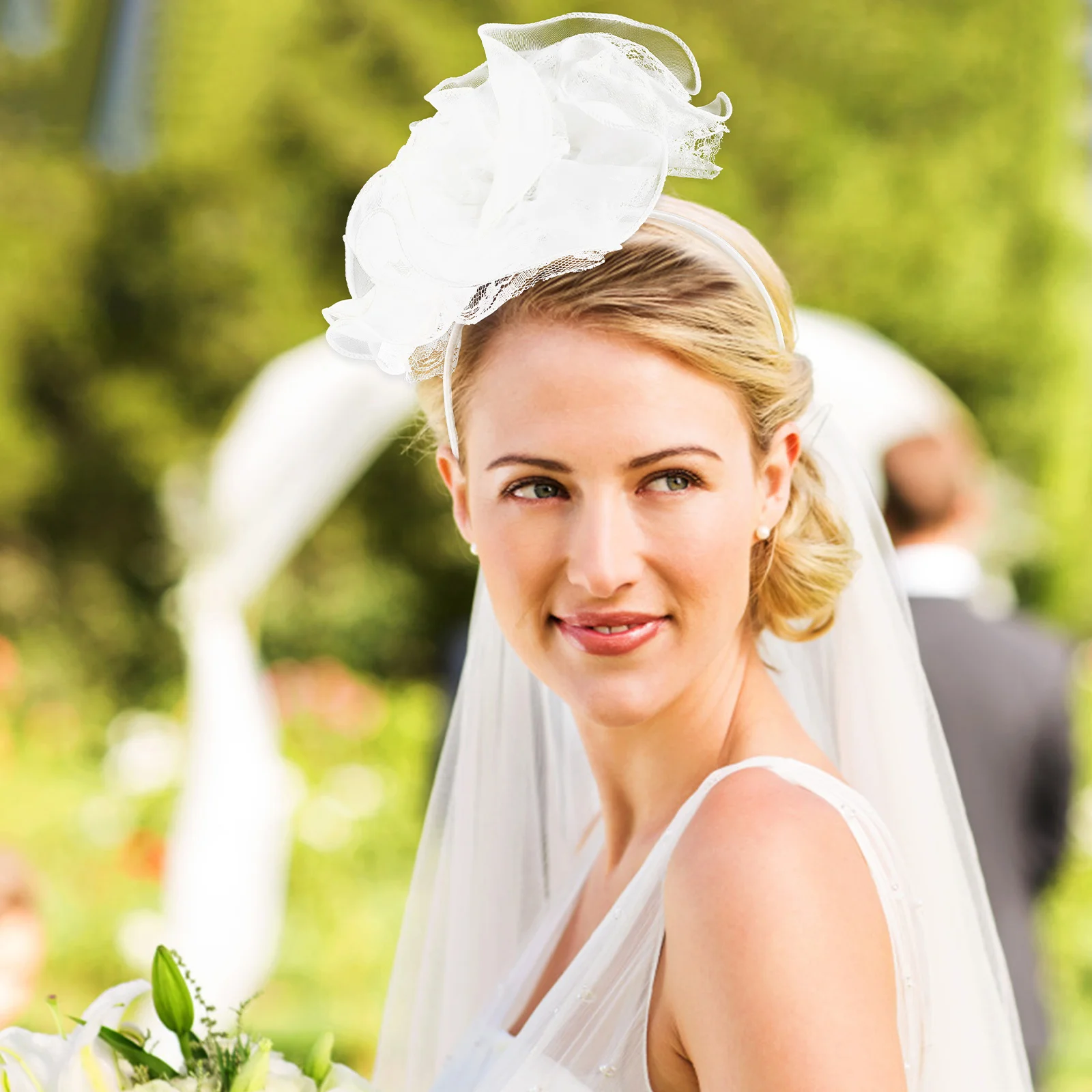 Lace Flower Head Bridal Hair Accessories for Women Floral Headband Headpiece Bridesmaid at Night Metal Bands Headbands
Lace Flower Head Bridal Hair Accessories for Women Floral Headband Headpiece Bridesmaid at Night Metal Bands Headbands