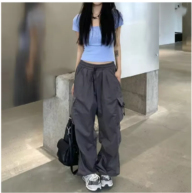 Women's Casual Cargo Pants, Wide Leg Loose Pants with Low Waist Lace and Large Pockets, Y2K Street Clothing, Oversized Sandal
Women's Casual Cargo Pants, Wide Leg Loose Pants with Low Waist Lace and Large Pockets, Y2K Street Clothing, Oversized Sandal
