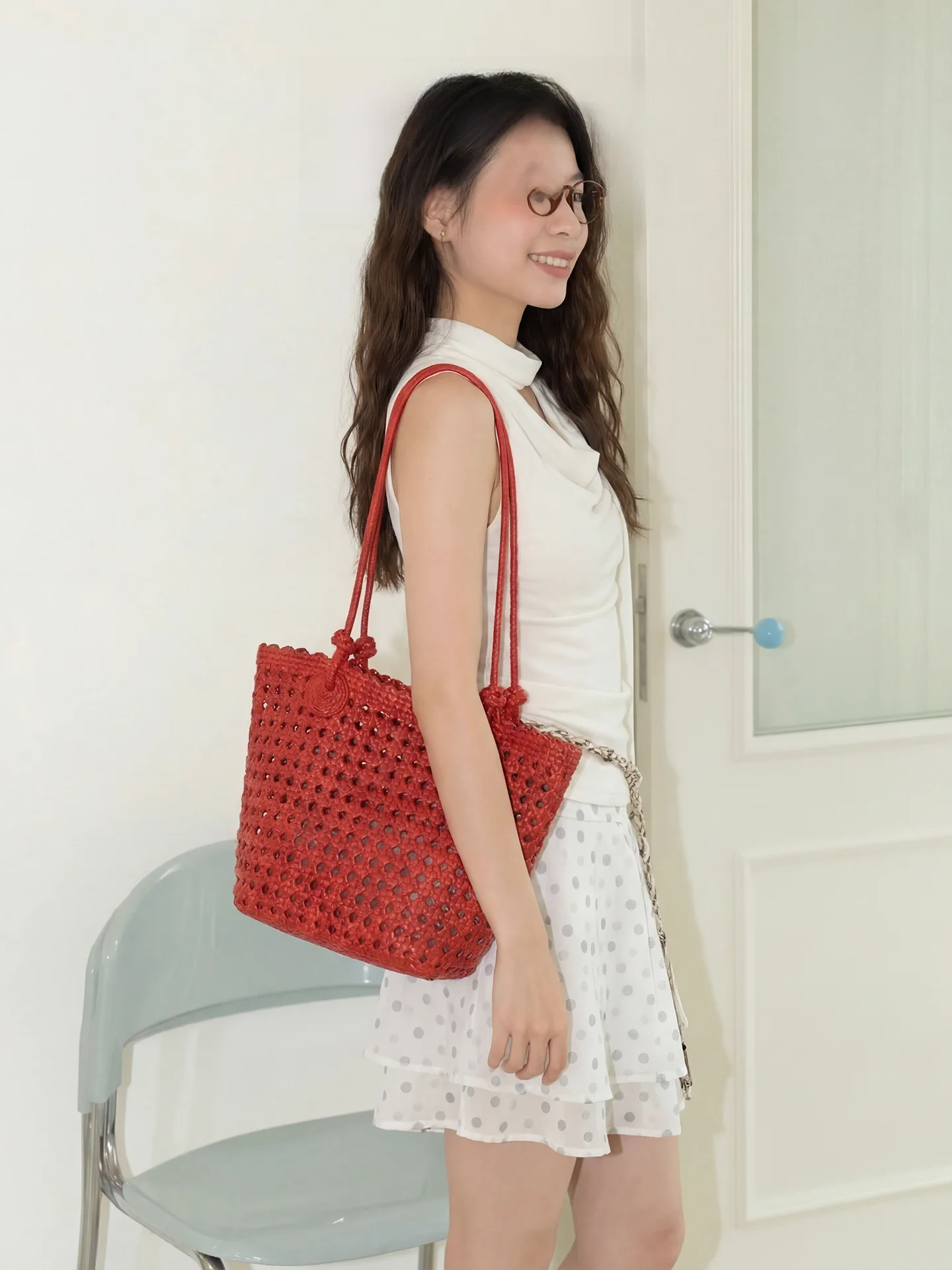 Orange Girl Red Woven Hollow out Bucket Bag Women's 2026 New High-End Single Shoulder Mother Daughter Bag Youthful Summer PU ...
Orange Girl Red Woven Hollow out Bucket Bag Women's 2026 New High-End Single Shoulder Mother Daughter Bag Youthful Summer PU ...