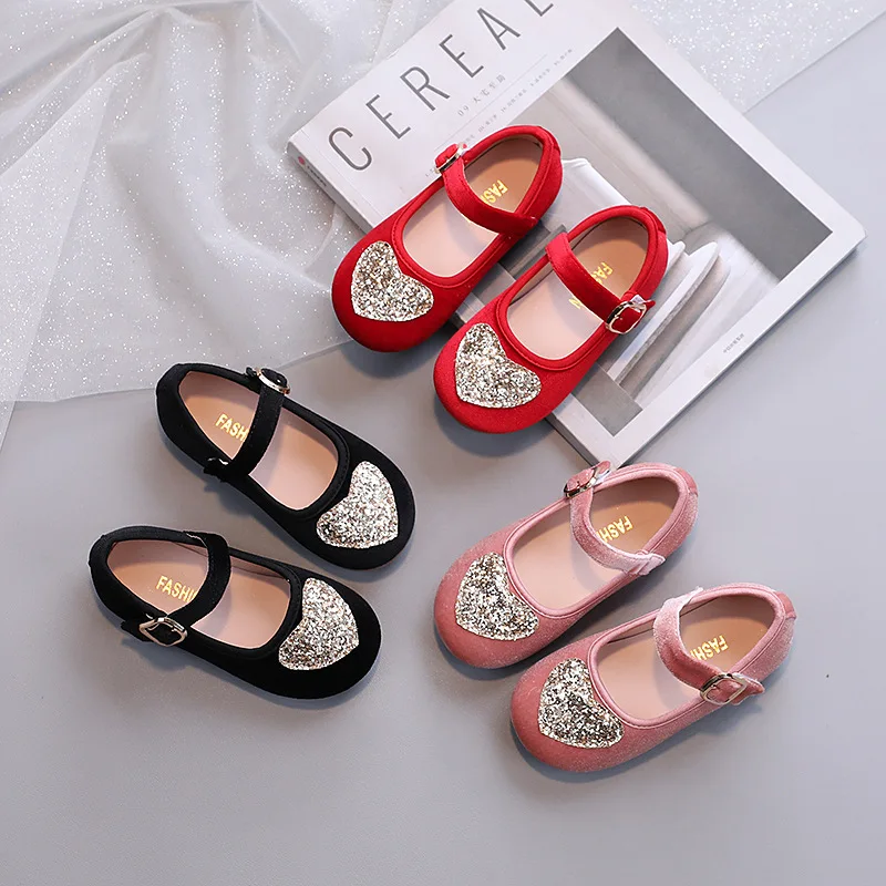 Fashion Girls Sequined Princess Shoes 2025 Autumn New Kids Performance Leather Shoes Comfort Anti Slip Girl Ballet Casual Shoe
Fashion Girls Sequined Princess Shoes 2025 Autumn New Kids Performance Leather Shoes Comfort Anti Slip Girl Ballet Casual Shoe
