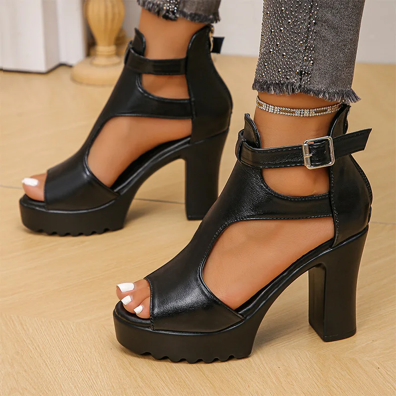 Женские босоножки на очень высоком каблуке больших размеров, туфли-гладиаторы на толстой подошве и массивной платформе, женские туфли-гладиаторы на квадратном каблуке с пряжкой на щиколотке 
Женские босоножки на очень высоком каблуке больших размеров, туфли-гладиаторы на толстой подошве и массивной платформе, женские туфли-гладиаторы на квадратном каблуке с пряжкой на щиколотке