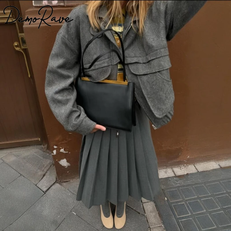 DemoRave Streetwear Vintage Zipper Pocket Jacket Women Autumn Winter Solid Casual Buttons Long Leeve Loose Coats Outwear Femme
DemoRave Streetwear Vintage Zipper Pocket Jacket Women Autumn Winter Solid Casual Buttons Long Leeve Loose Coats Outwear Femme