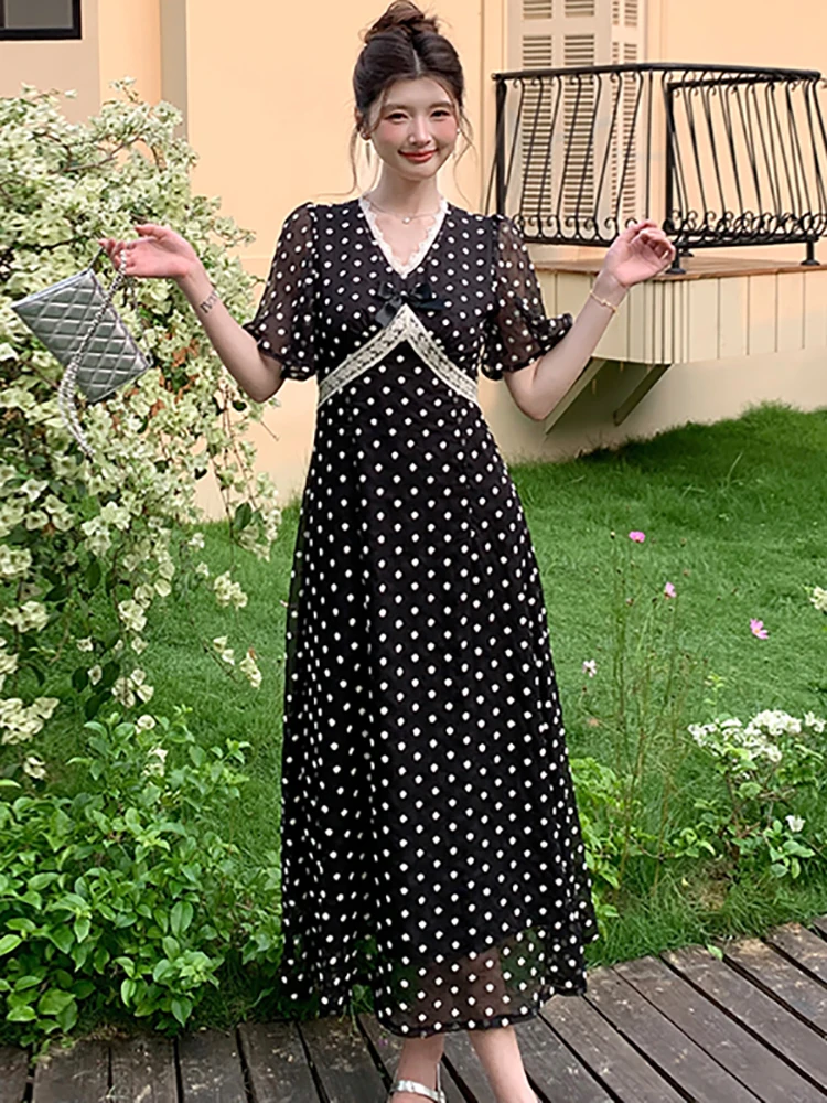 Summer Black Chiffon Polka Dot Casaul Long Dress 2026 Short Sleeve Bow Lace V-Neck Dress Women Korean Vintage Hepburn Prom Dress
Summer Black Chiffon Polka Dot Casaul Long Dress 2026 Short Sleeve Bow Lace V-Neck Dress Women Korean Vintage Hepburn Prom Dress