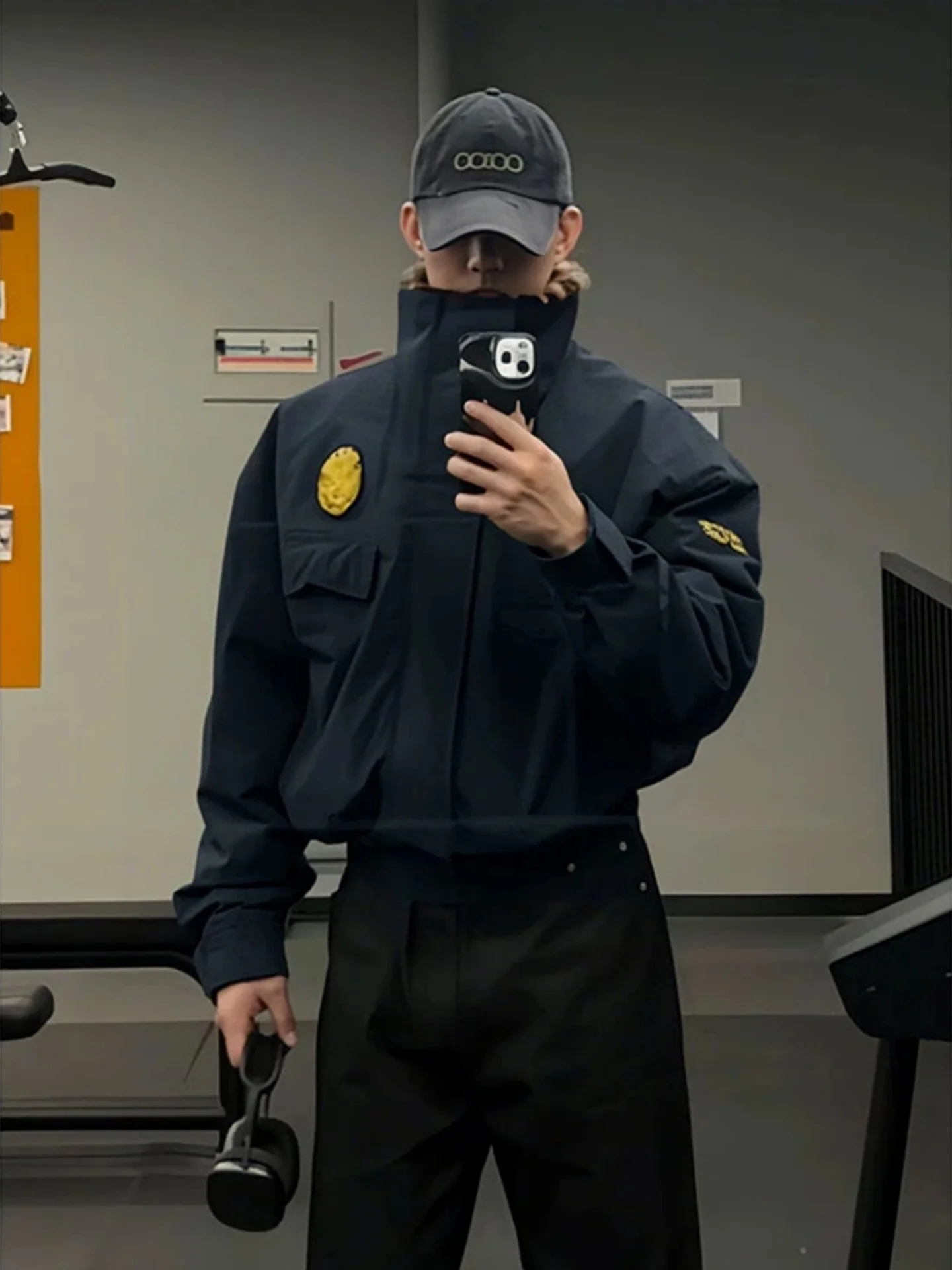 Теплая хлопковая куртка с воротником-стойкой, на молнии, с флисовой подкладкой, с леопардовым принтом, мужская зимняя куртка, молодежная, повседневного кроя
Теплая хлопковая куртка с воротником-стойкой, на молнии, с флисовой подкладкой, с леопардовым принтом, мужская зимняя куртка, молодежная, повседневного кроя