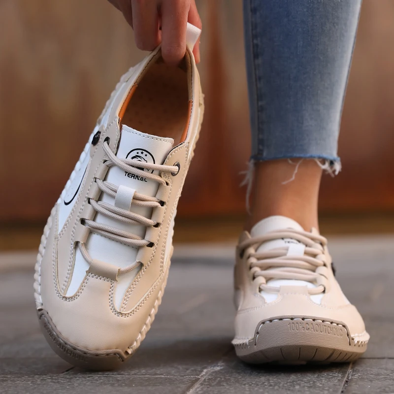 Comfortable Casual Walking Shoes with One Foot Hand Sewn Pink Casual Running Shoe Lightweight Non Slip Outdoor Commuting Shoes
Comfortable Casual Walking Shoes with One Foot Hand Sewn Pink Casual Running Shoe Lightweight Non Slip Outdoor Commuting Shoes