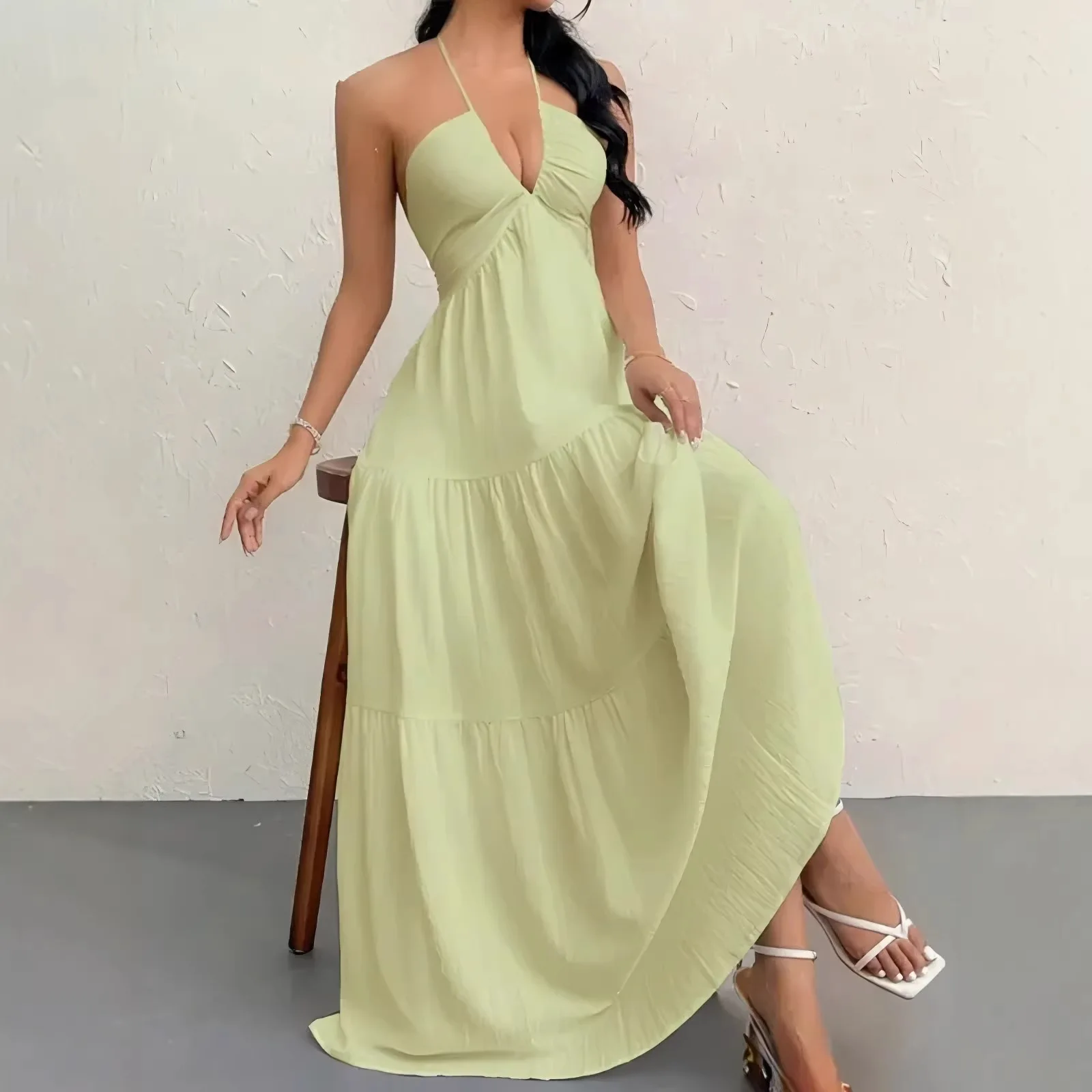 Elegant Halter Neck Deep V Neck Tiered Maxi Dress Sexy Strapless Ruched Waist Casual 2026 Summer Beach Vacation Boho For Women
Elegant Halter Neck Deep V Neck Tiered Maxi Dress Sexy Strapless Ruched Waist Casual 2026 Summer Beach Vacation Boho For Women