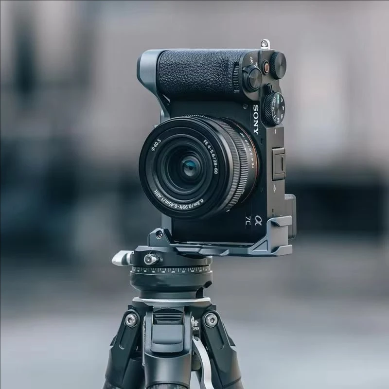 FALCAM F22 F38 F50 Quick Release Camera L-Bracket FOR SONY A7C2 C00B3A02 Quick Release Bottom Plate FOR SONY A7C2 C00B3A03
FALCAM F22 F38 F50 Quick Release Camera L-Bracket FOR SONY A7C2 C00B3A02 Quick Release Bottom Plate FOR SONY A7C2 C00B3A03