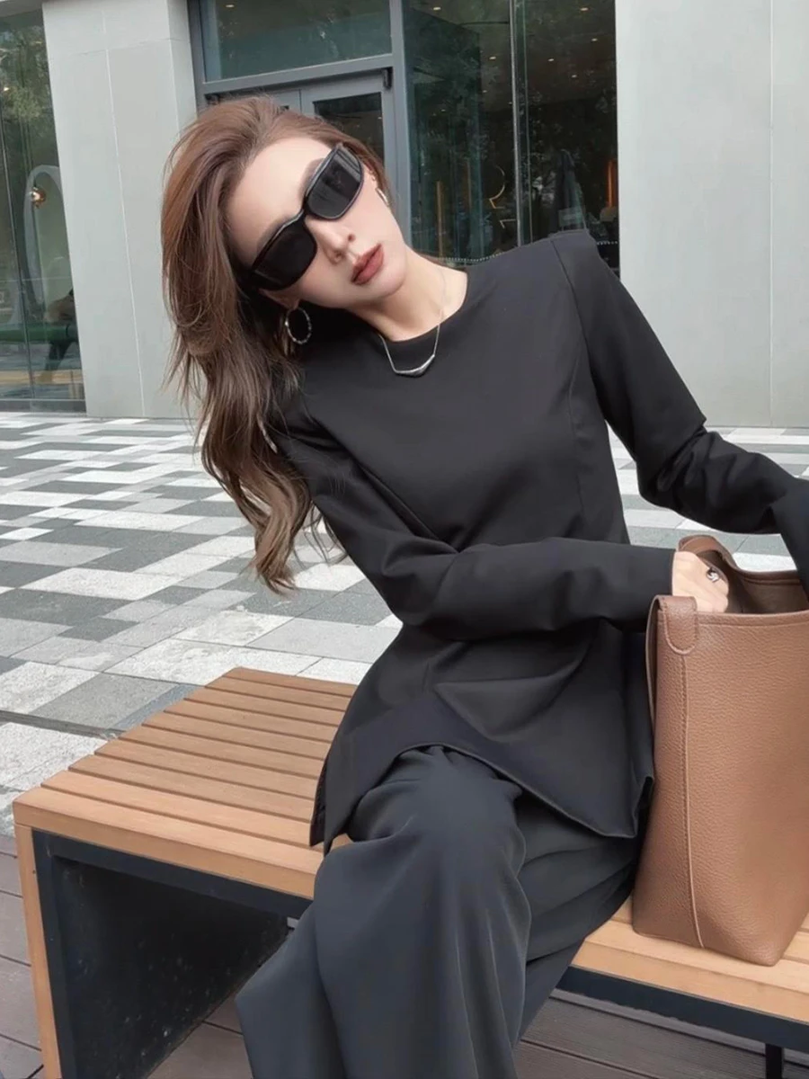 Black round Neck Padded Shoulder Slim Fit High Waist Wide Leg Pants Set Women's Fashion Autumn New Style Casual Wear T-Shirt
Black round Neck Padded Shoulder Slim Fit High Waist Wide Leg Pants Set Women's Fashion Autumn New Style Casual Wear T-Shirt