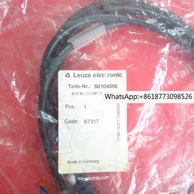 Leuze 50104566 K-D M12W-5P-2m-PVC M12 100% new and original
Leuze 50104566 K-D M12W-5P-2m-PVC M12 100% new and original