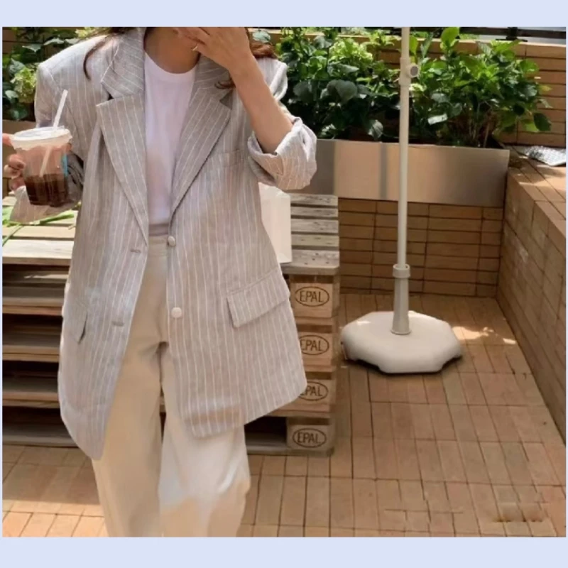 24 year autumn and winter new niche color woven linen striped European and American style suit women's small jacket
24 year autumn and winter new niche color woven linen striped European and American style suit women's small jacket