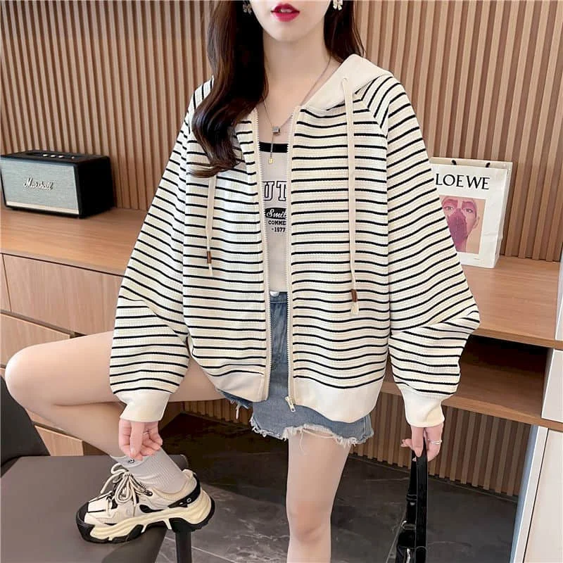 Striped Jackets for Women Korean Fashion Loose Long Sleeve Hooded Cardigans Oversized Cropped Zipper Coats Casual Women Clothes
Striped Jackets for Women Korean Fashion Loose Long Sleeve Hooded Cardigans Oversized Cropped Zipper Coats Casual Women Clothes