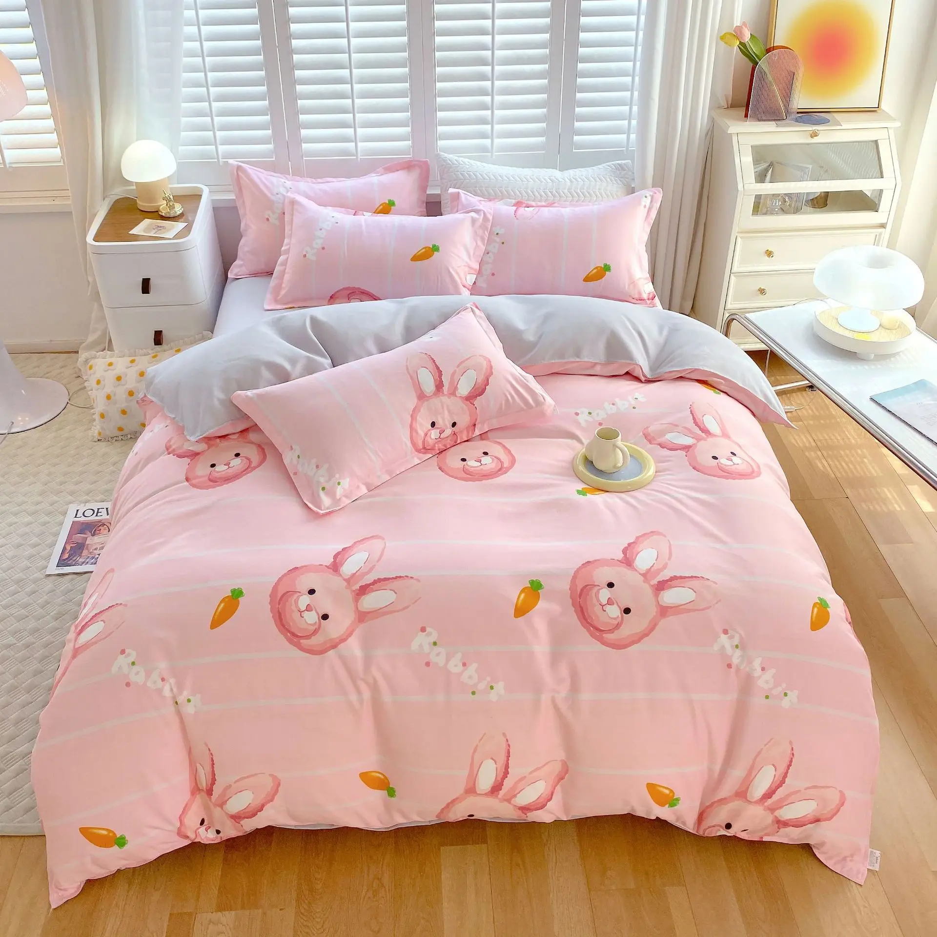 New Plant Flower Pattern Cashmere 4-Piece Set Small Fresh Thickened Mattress Sheet Quilt Cover Pillow Case 3-Piece Bedding Set
New Plant Flower Pattern Cashmere 4-Piece Set Small Fresh Thickened Mattress Sheet Quilt Cover Pillow Case 3-Piece Bedding Set