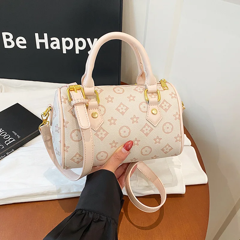 2026 Korean-Inspired Mini Boston Bag Trendy Designer Shoulder Tote Luxury Versatile Commuter Crossbody Purse
2026 Korean-Inspired Mini Boston Bag Trendy Designer Shoulder Tote Luxury Versatile Commuter Crossbody Purse