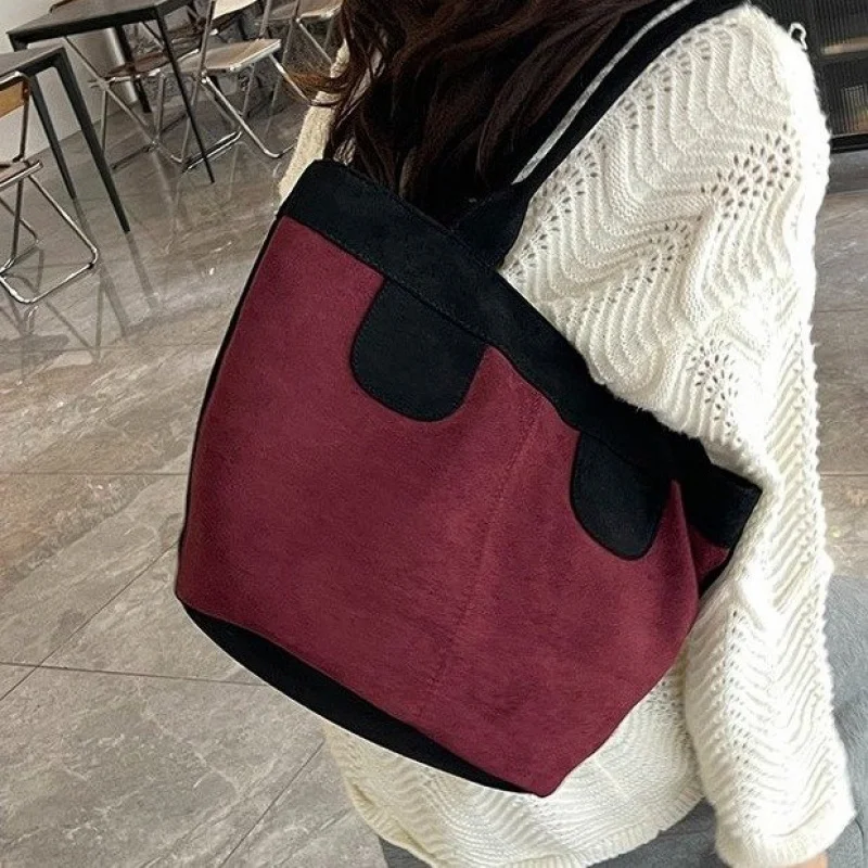 High-End Luxury Brand Ladies Handbag Leather Fashionable Elegant Crossbody Classic Paris Vintage Bag
High-End Luxury Brand Ladies Handbag Leather Fashionable Elegant Crossbody Classic Paris Vintage Bag