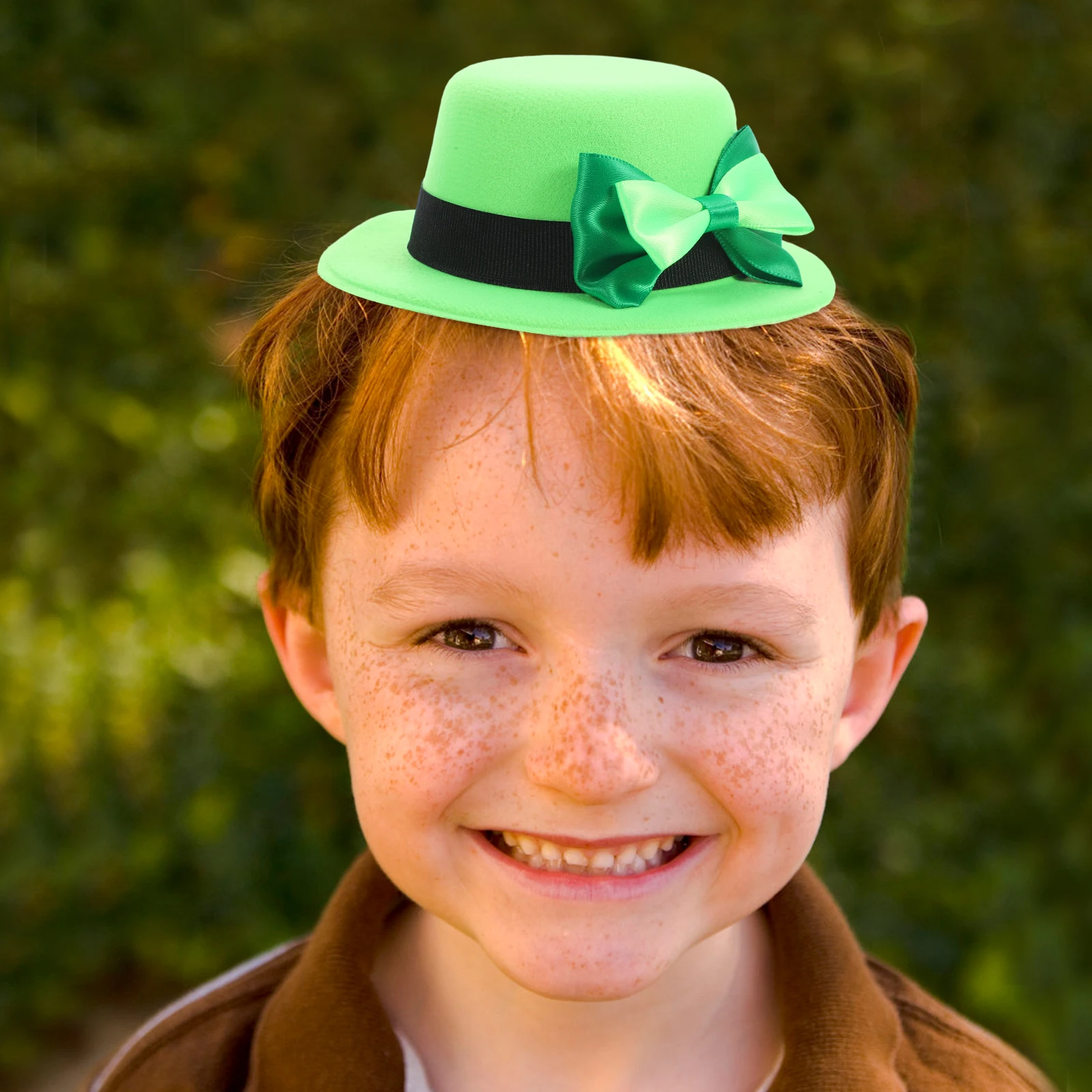 St. Patrick'S Day Mini Leprechaun Hat Hair Clip Lightweight Durable Pulp Pet Iron Fashionable Women'S Fascinator Holiday Party
St. Patrick'S Day Mini Leprechaun Hat Hair Clip Lightweight Durable Pulp Pet Iron Fashionable Women'S Fascinator Holiday Party