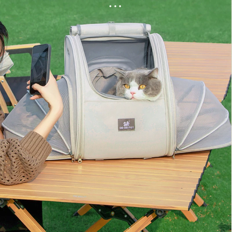 Portable Pet Bag for Outdoor Use Large Capacity Cat and Dog Backpack Breathable and Expandable Pet Pet Travel Gear
Portable Pet Bag for Outdoor Use Large Capacity Cat and Dog Backpack Breathable and Expandable Pet Pet Travel Gear