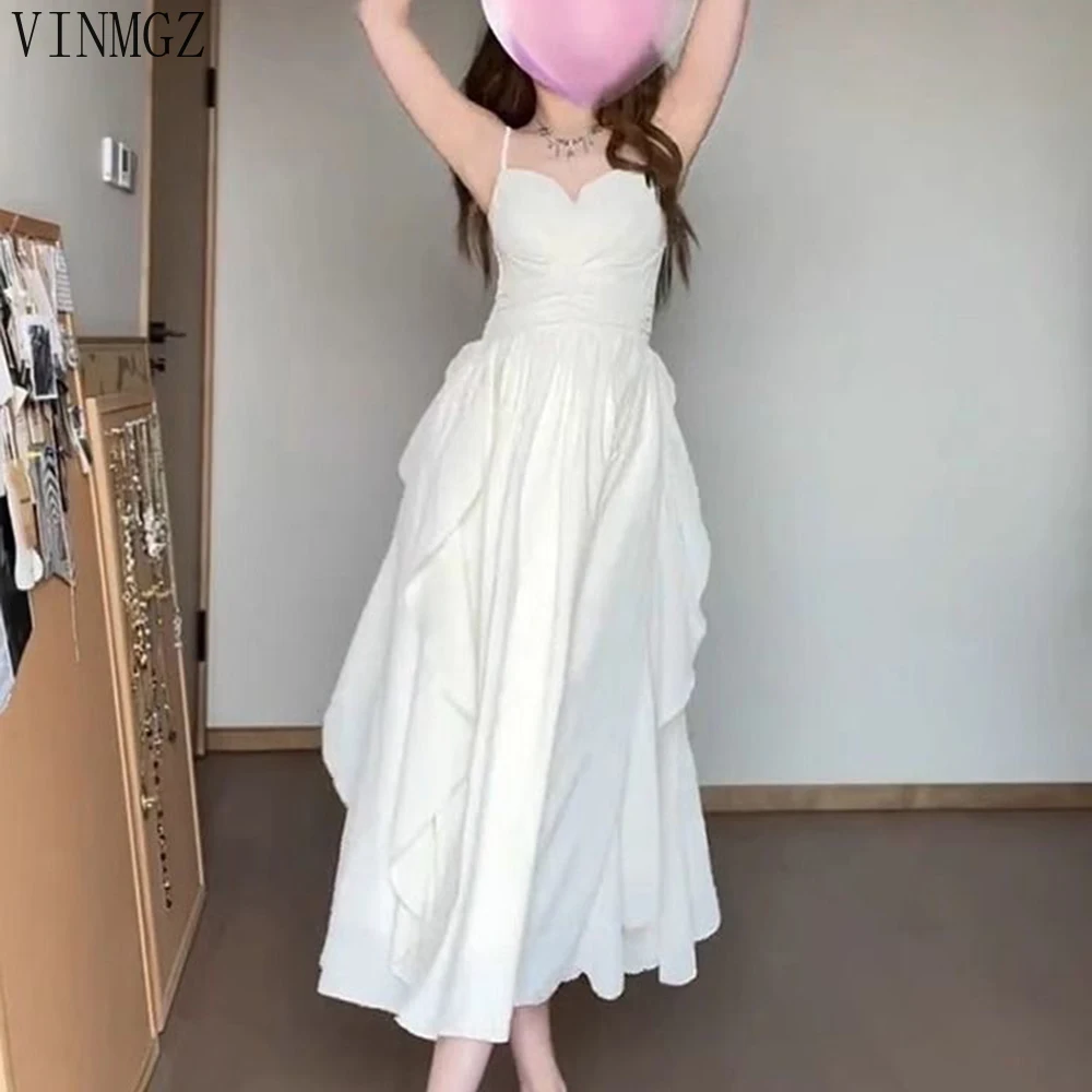 French gentle dress summer new waist and thin seaside vacation skirt suspender fairy long dress Regulai Fit
French gentle dress summer new waist and thin seaside vacation skirt suspender fairy long dress Regulai Fit