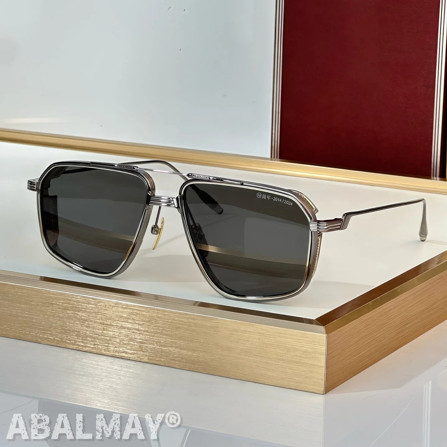 JAGGER Size 56-16 Top Quality Sunglasses for Men Acetate Classic Retro Women Luxury Designer Sunglasses UV400
JAGGER Size 56-16 Top Quality Sunglasses for Men Acetate Classic Retro Women Luxury Designer Sunglasses UV400