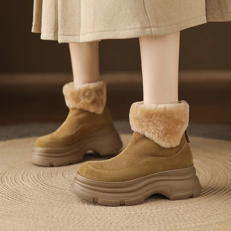 Brand Winter Women's Warm Snow Boots Outdoor Plush Ankle Shoes Anti-skid Chunky Leather Sneakers Short Fur Boot Botas Mujer 10CM
Brand Winter Women's Warm Snow Boots Outdoor Plush Ankle Shoes Anti-skid Chunky Leather Sneakers Short Fur Boot Botas Mujer 10CM